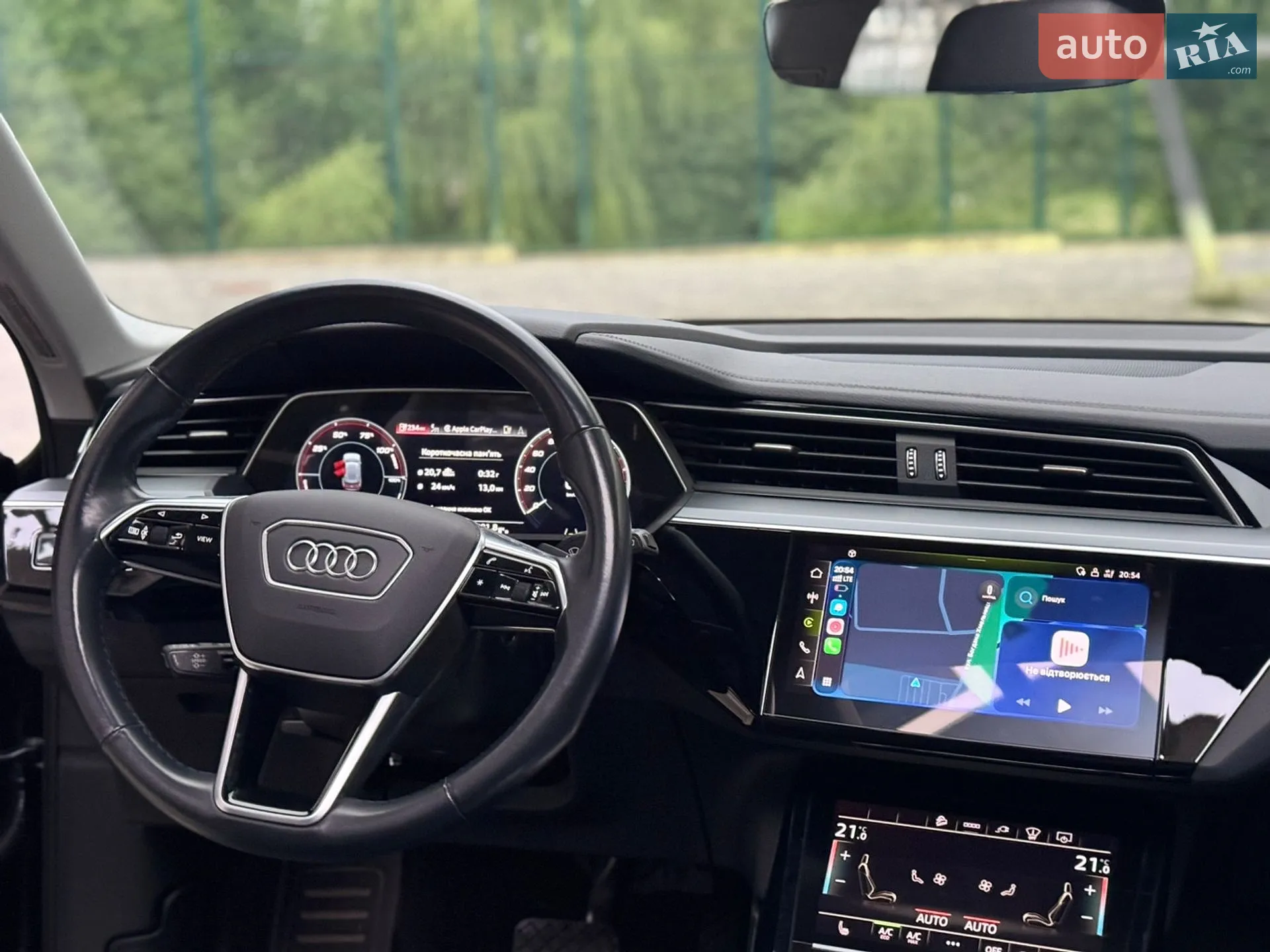 2022 Audi e-tron - мініатюра 30