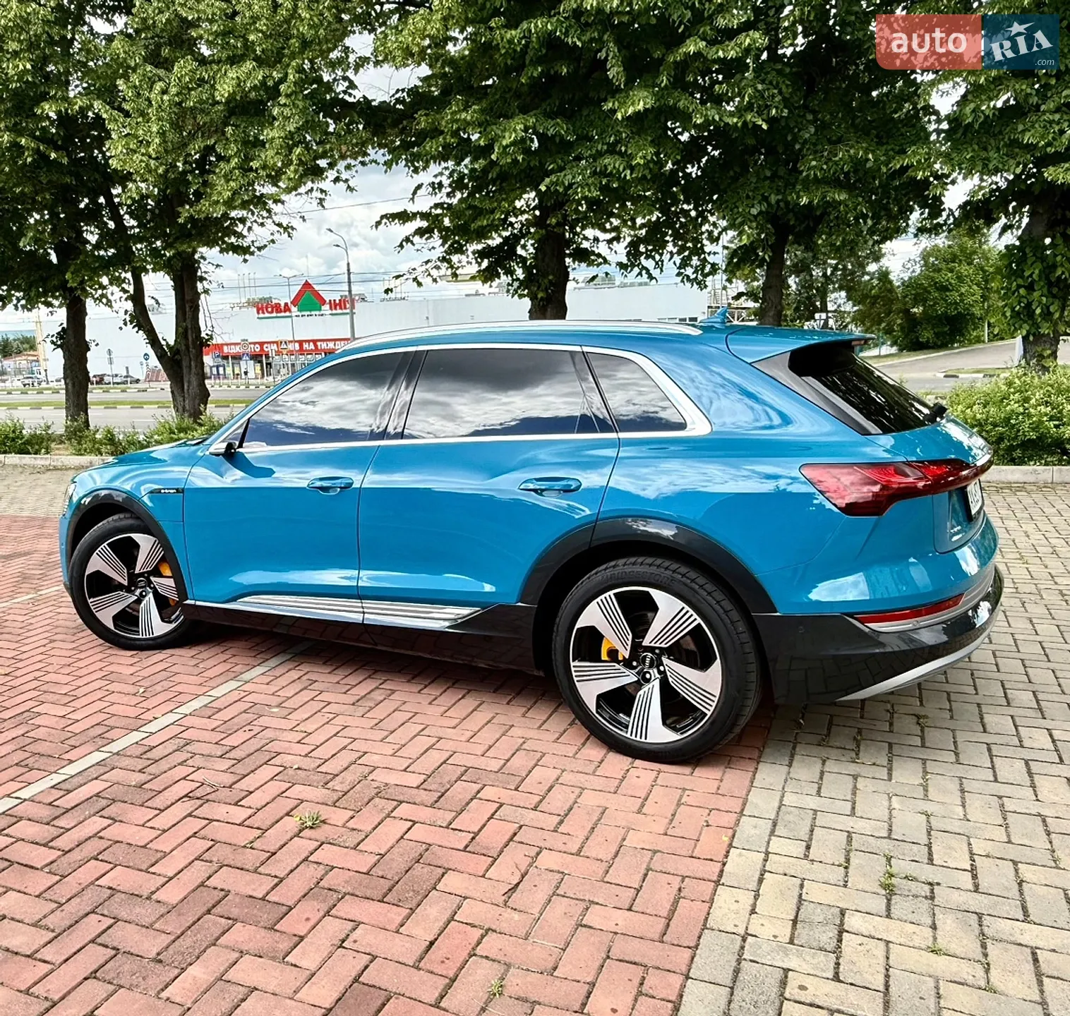 2019 Audi e-tron - мініатюра 7
