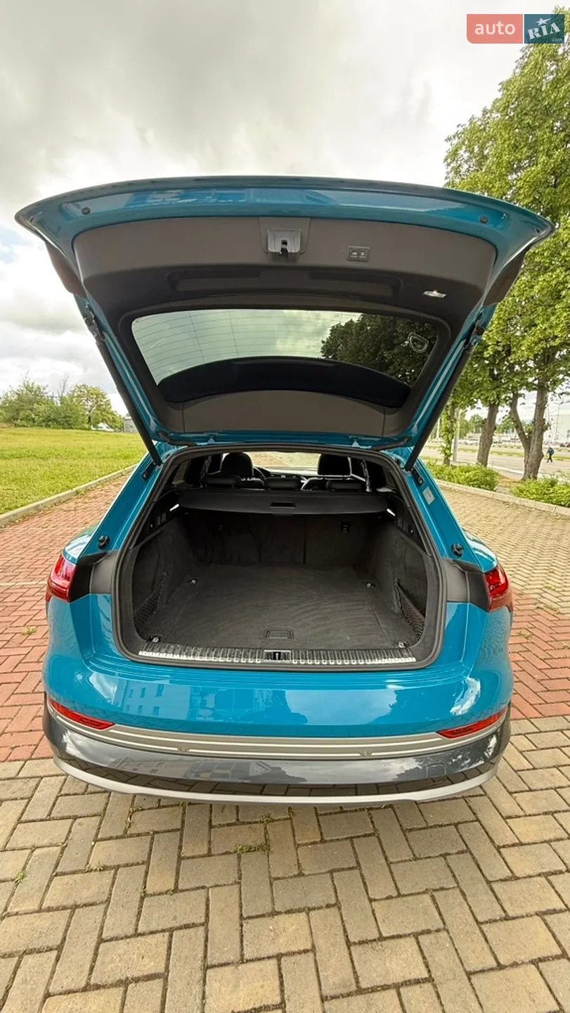 2019 Audi e-tron - мініатюра 26