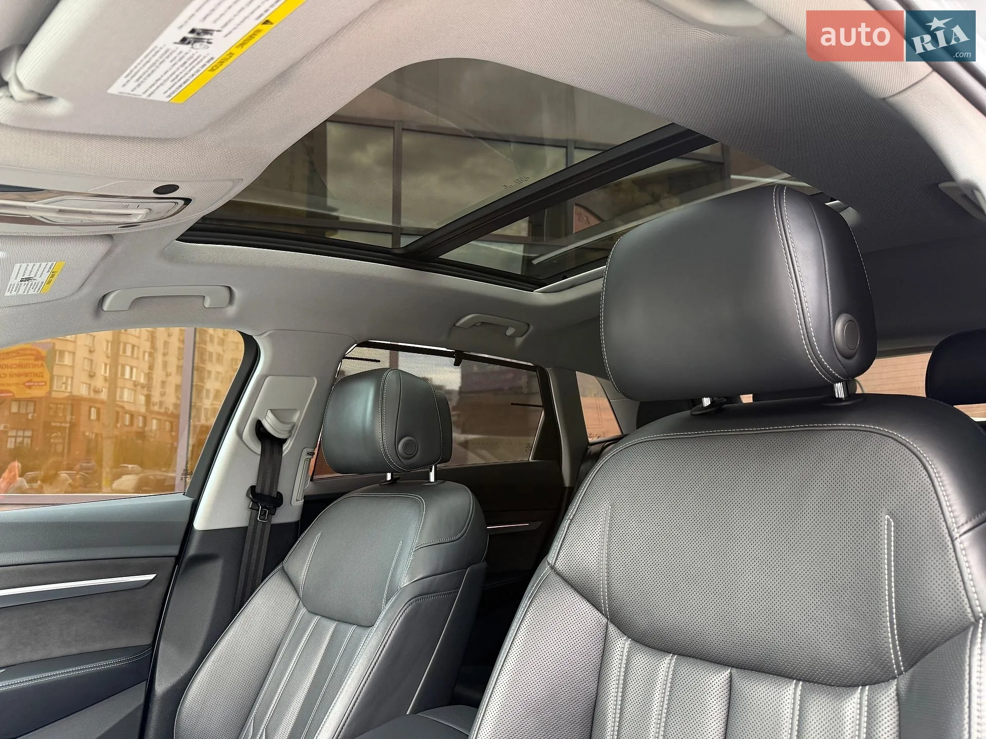 2019 Audi e-tron - мініатюра 27