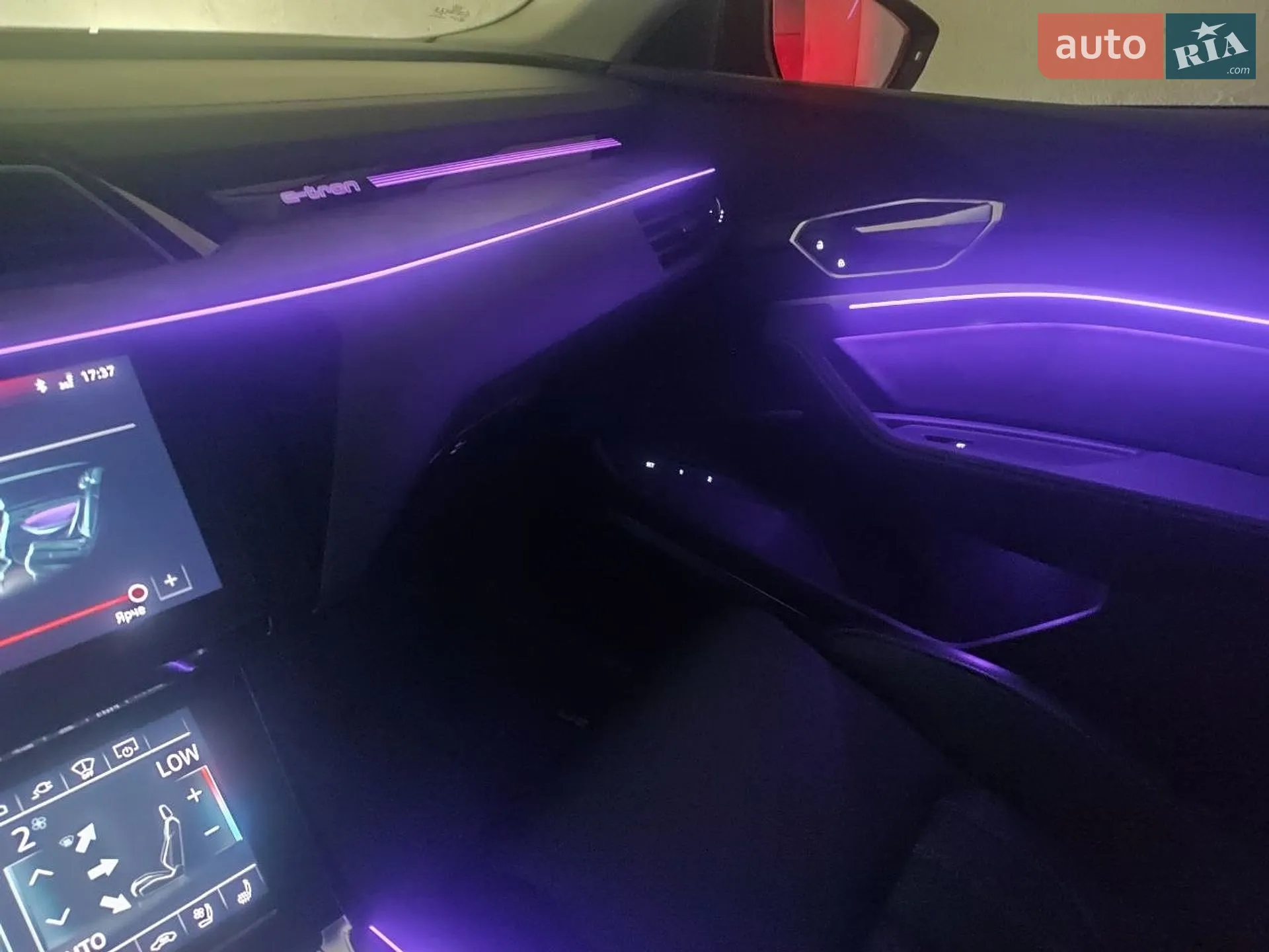 2020 Audi e-tron - мініатюра 64
