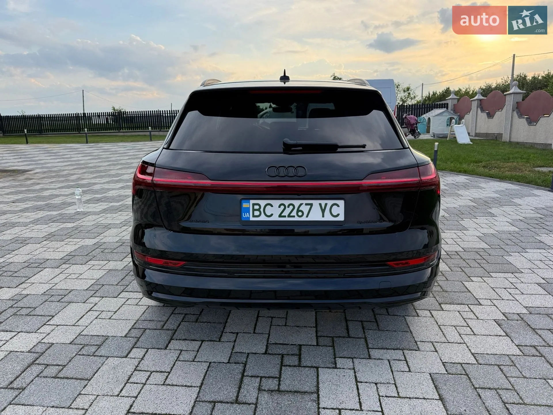 2021 Audi e-tron - мініатюра 11