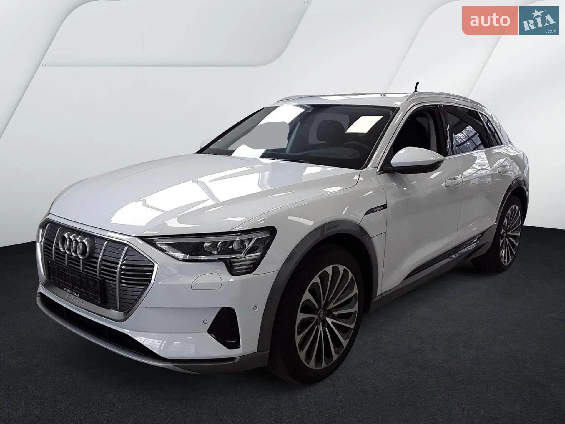 2019 Audi e-tron - мініатюра 10