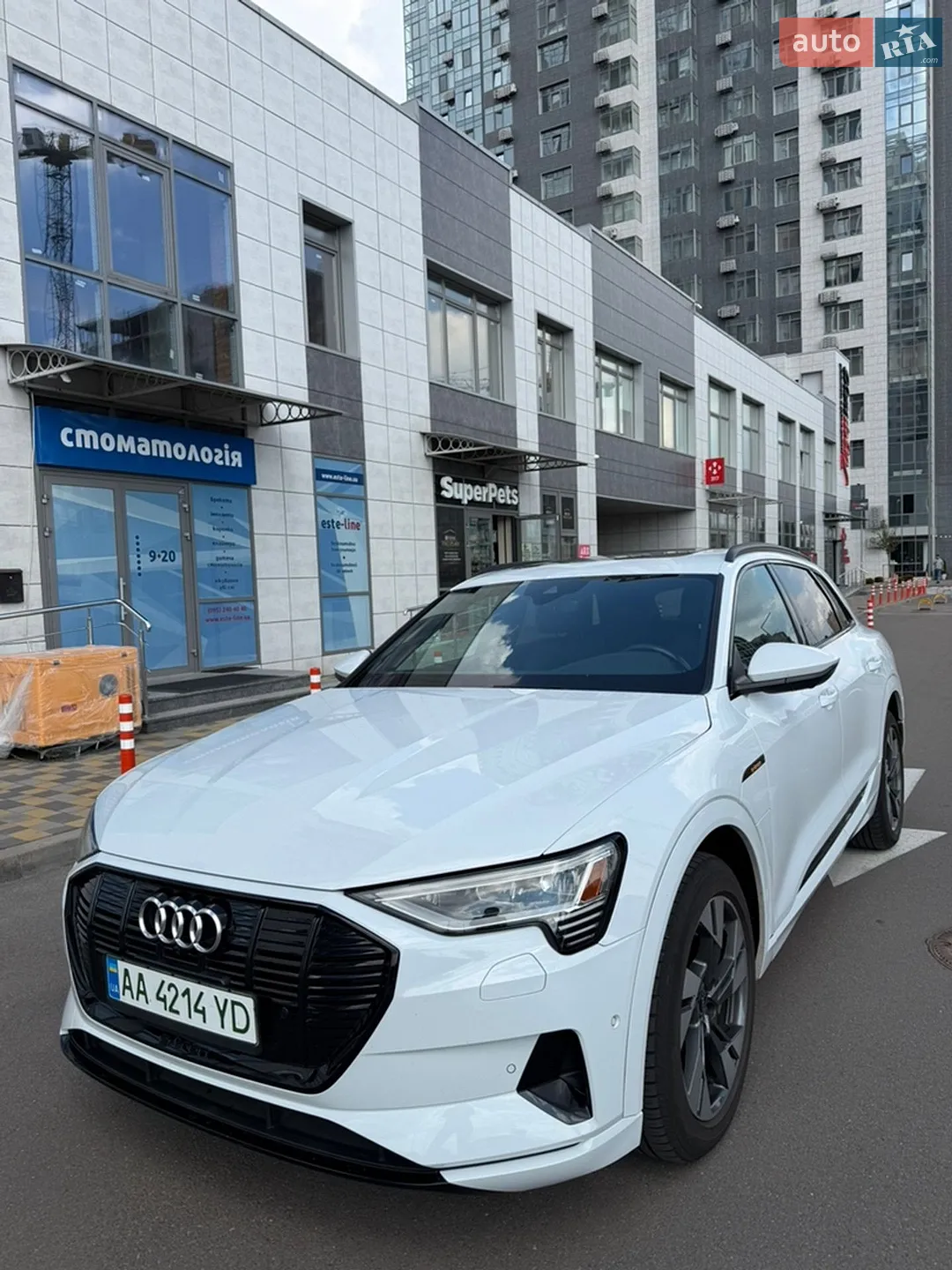 2021 Audi e-tron - мініатюра 8