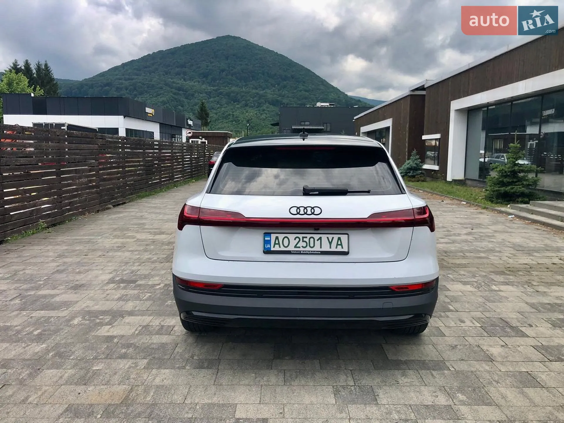 2019 Audi e-tron - мініатюра 10