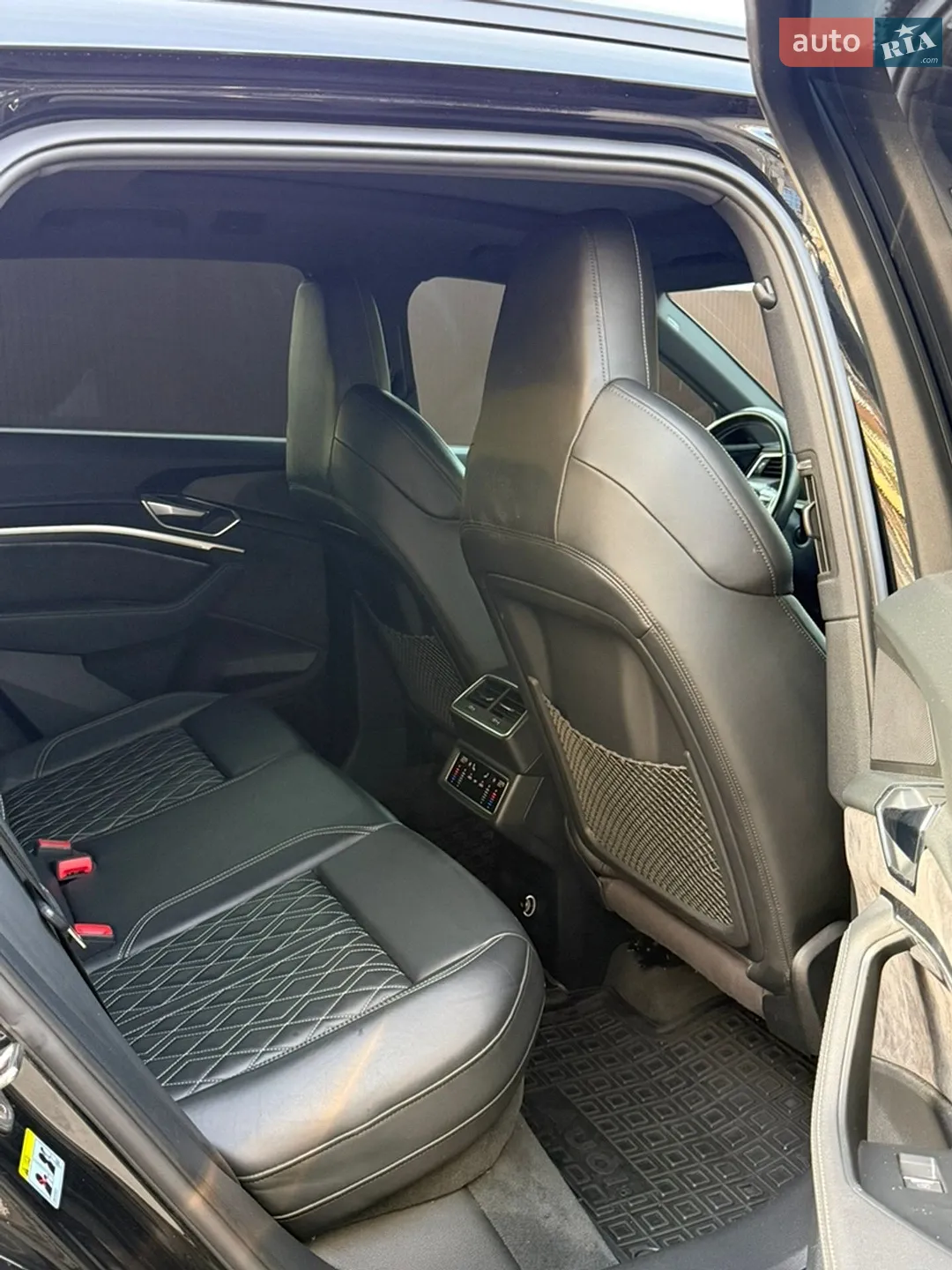 2019 Audi e-tron - мініатюра 17