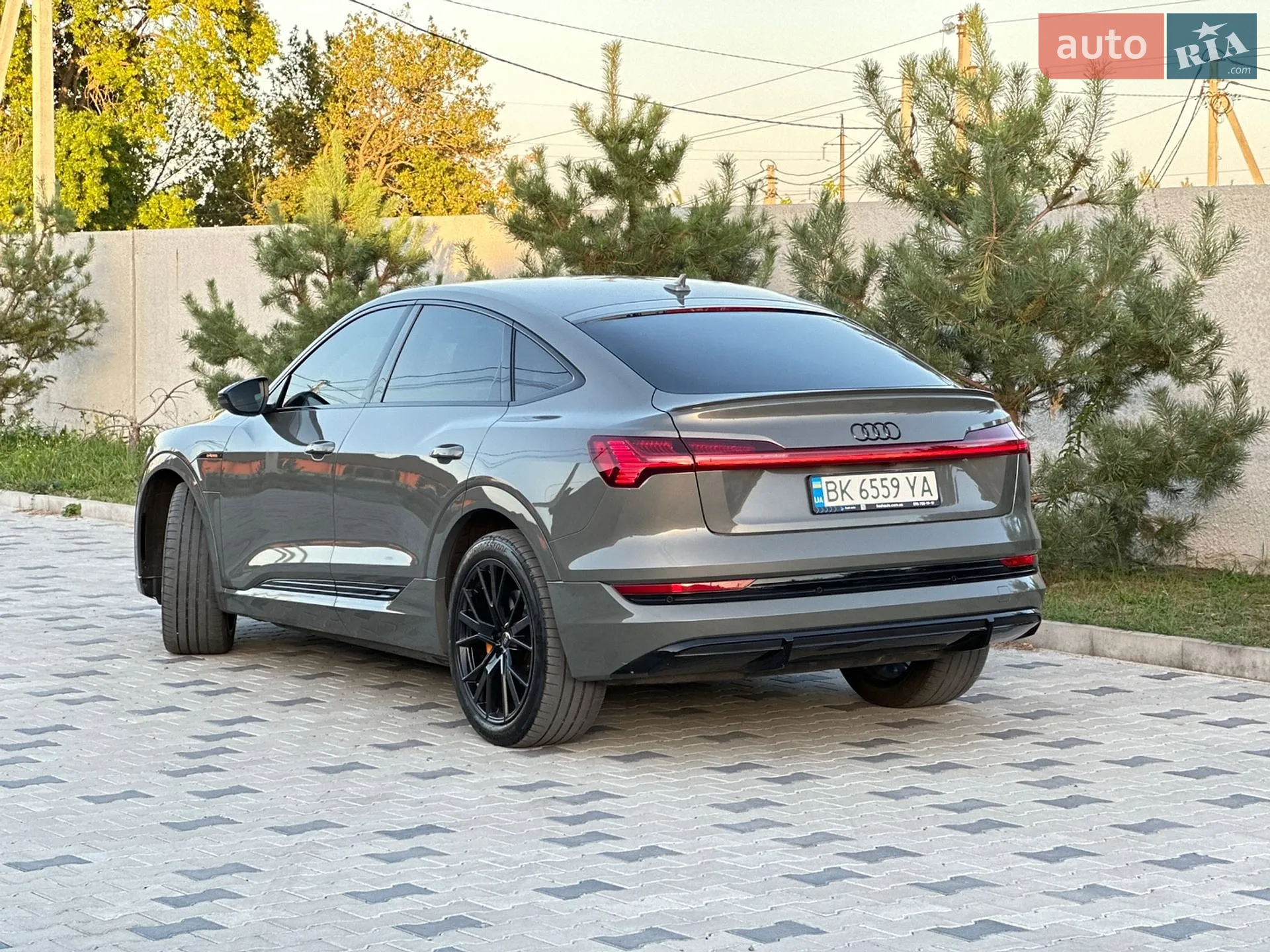 2022 Audi e-tron - мініатюра 9