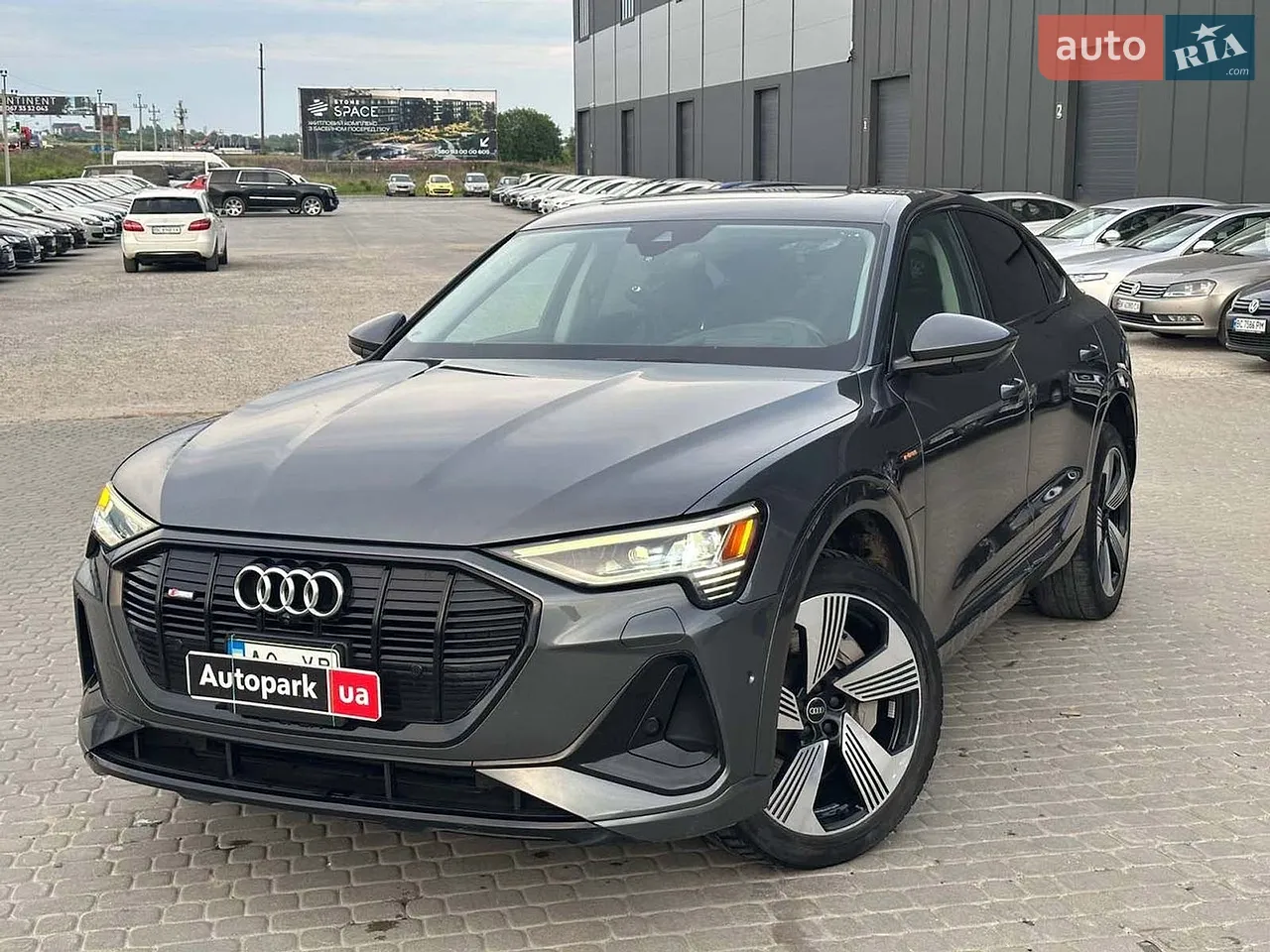 2019 Audi e-tron - мініатюра 30