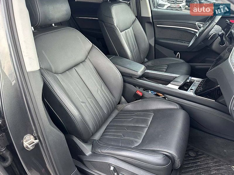 Внедорожник / Кроссовер Audi e-tron 2020 в Львове