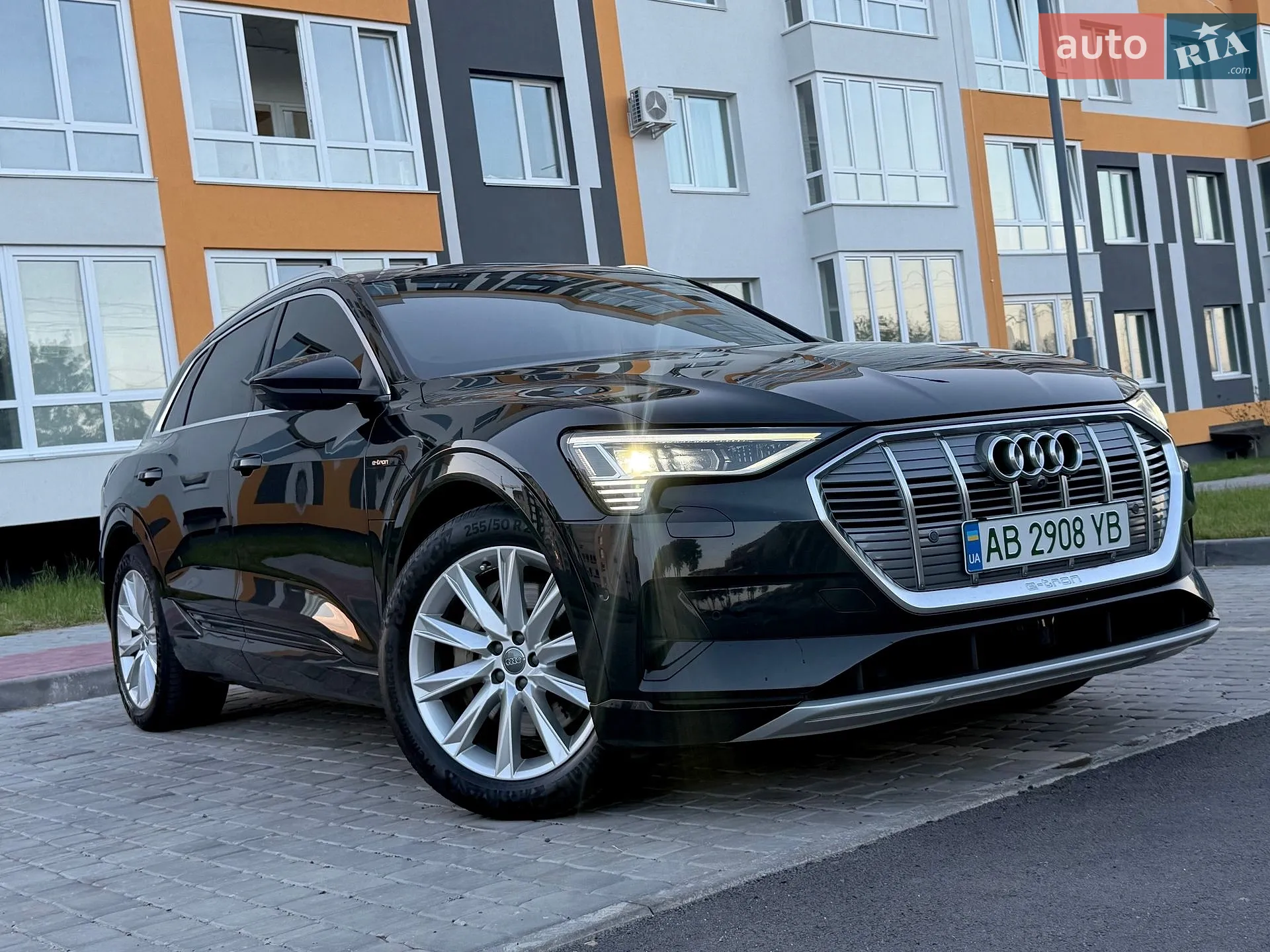 2019 Audi e-tron - мініатюра 33