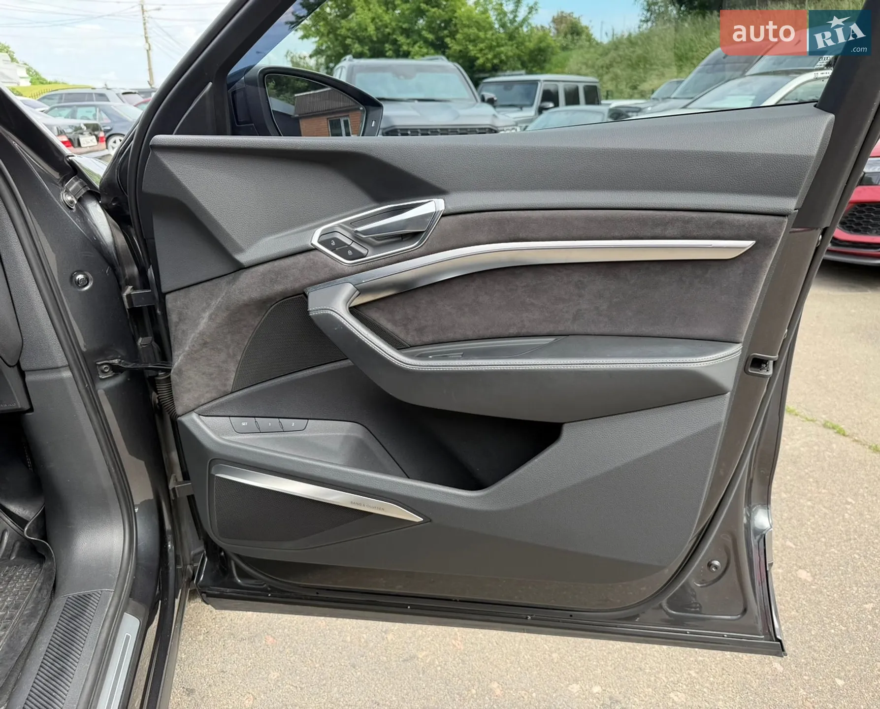 2019 Audi e-tron - мініатюра 24