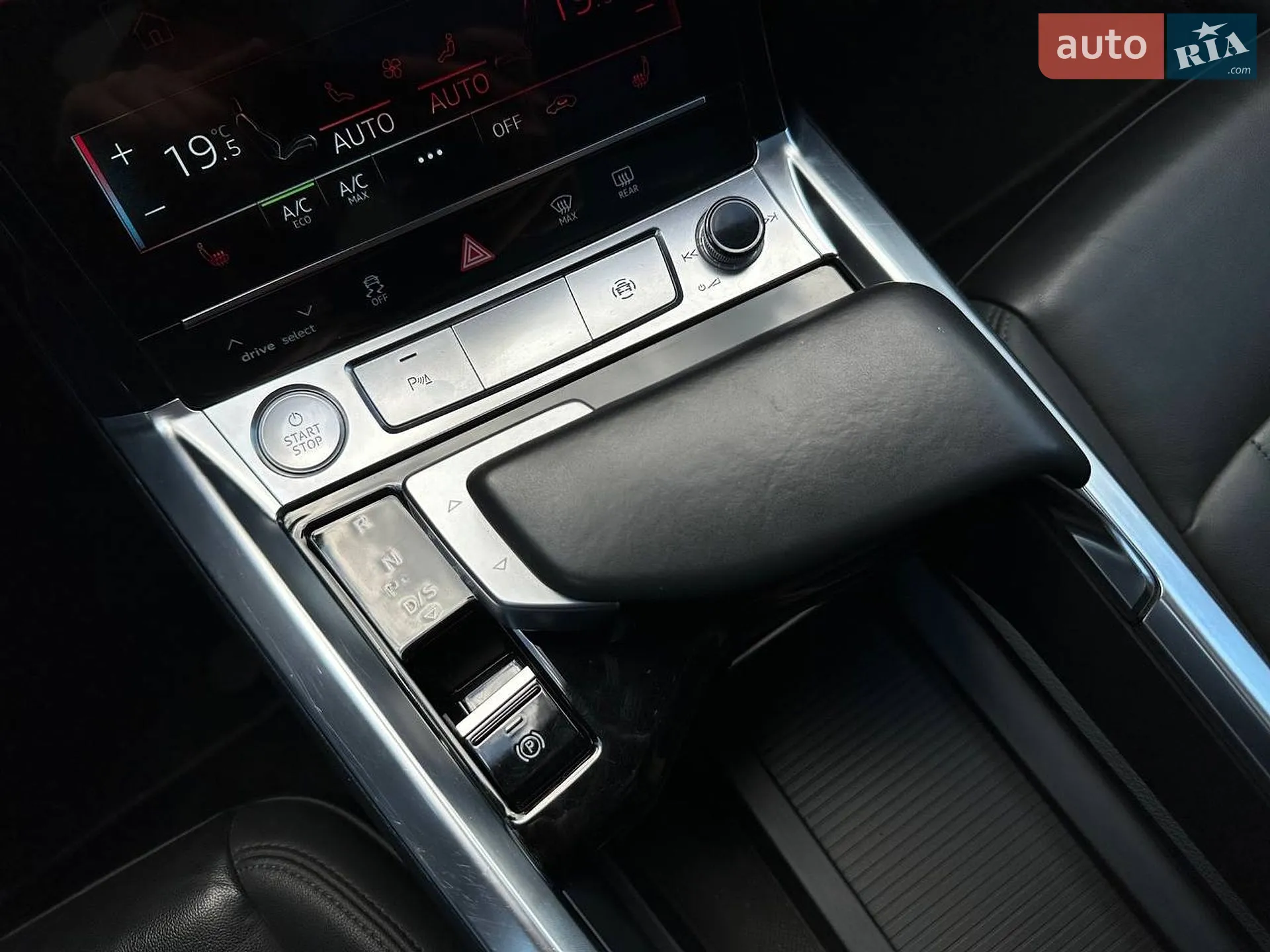 2019 Audi e-tron - мініатюра 19