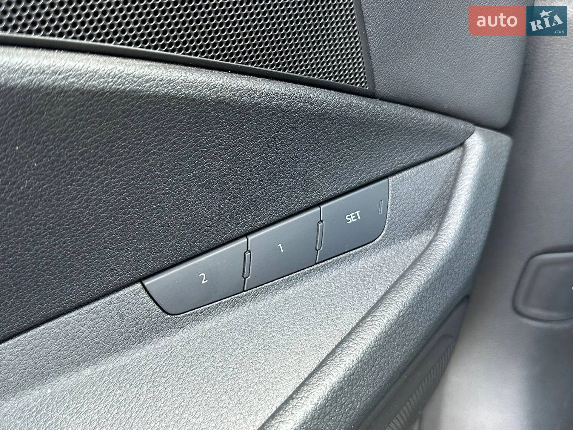 2019 Audi e-tron - мініатюра 26