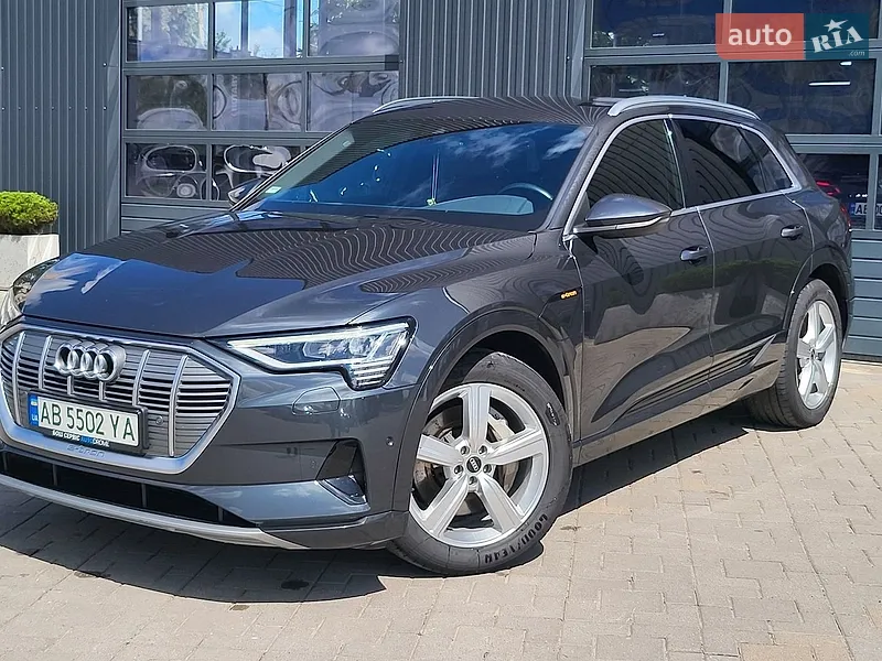 Audi e-tron