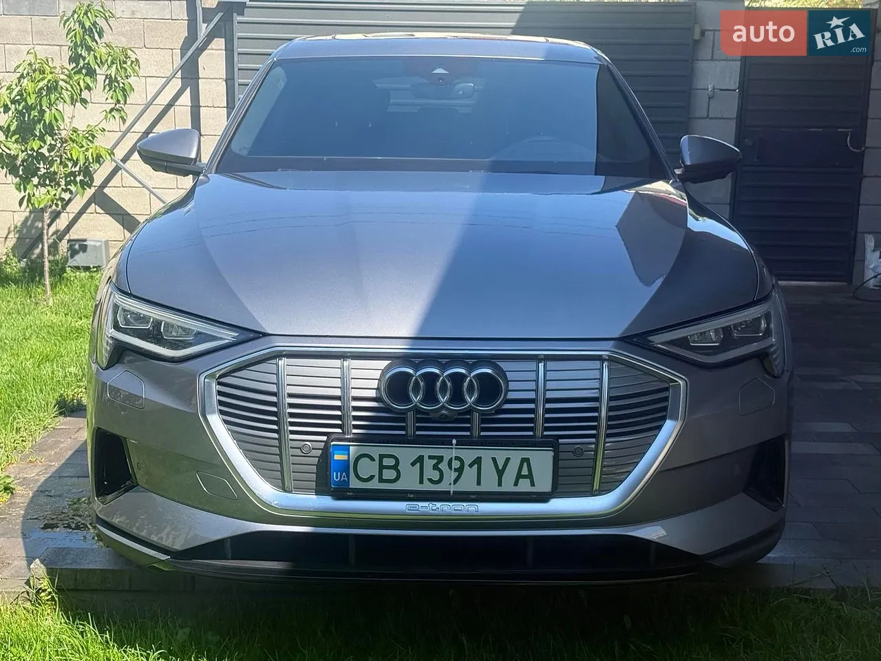 2019 Audi e-tron - мініатюра 27