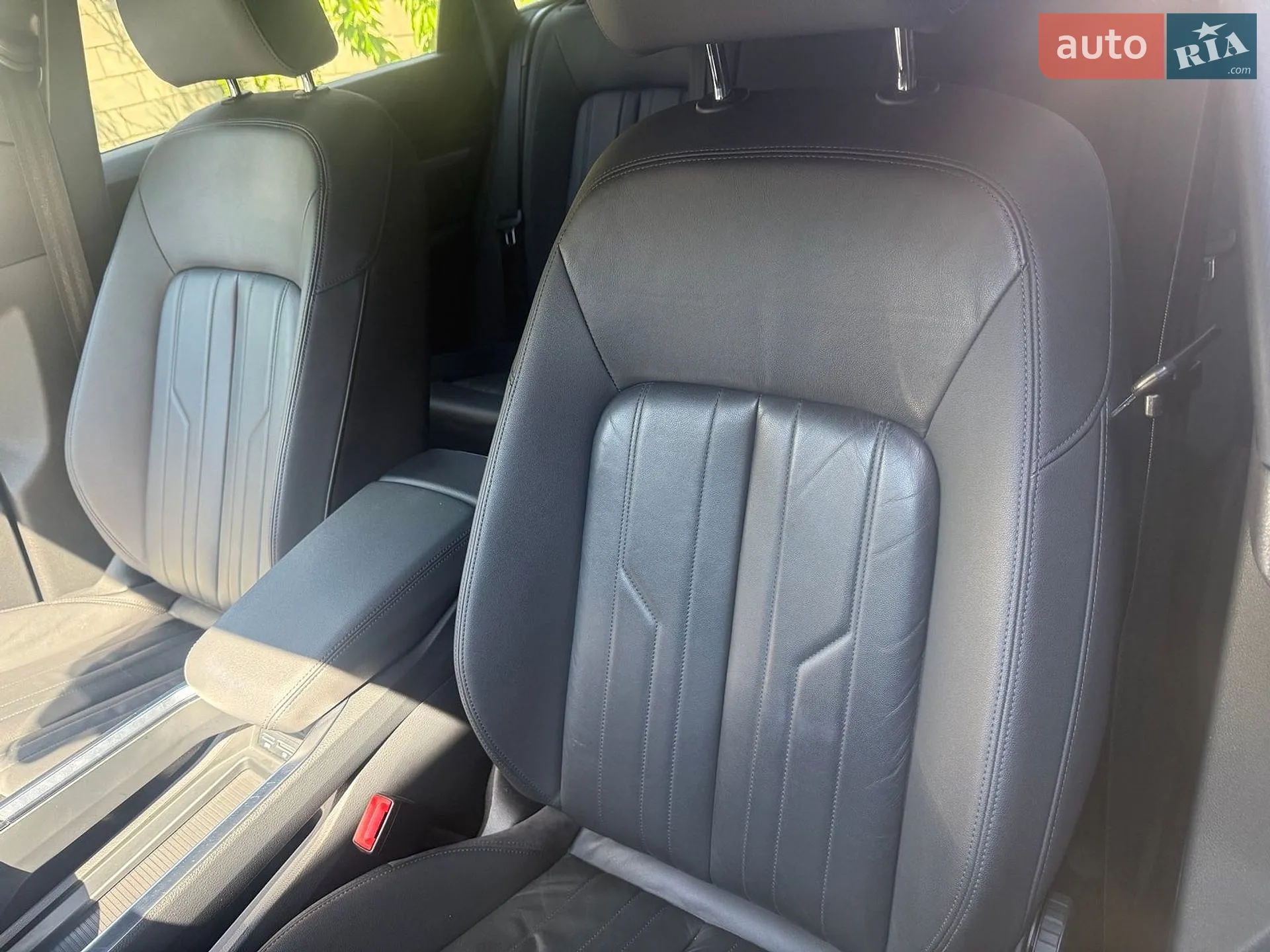 2020 Audi e-tron - мініатюра 18