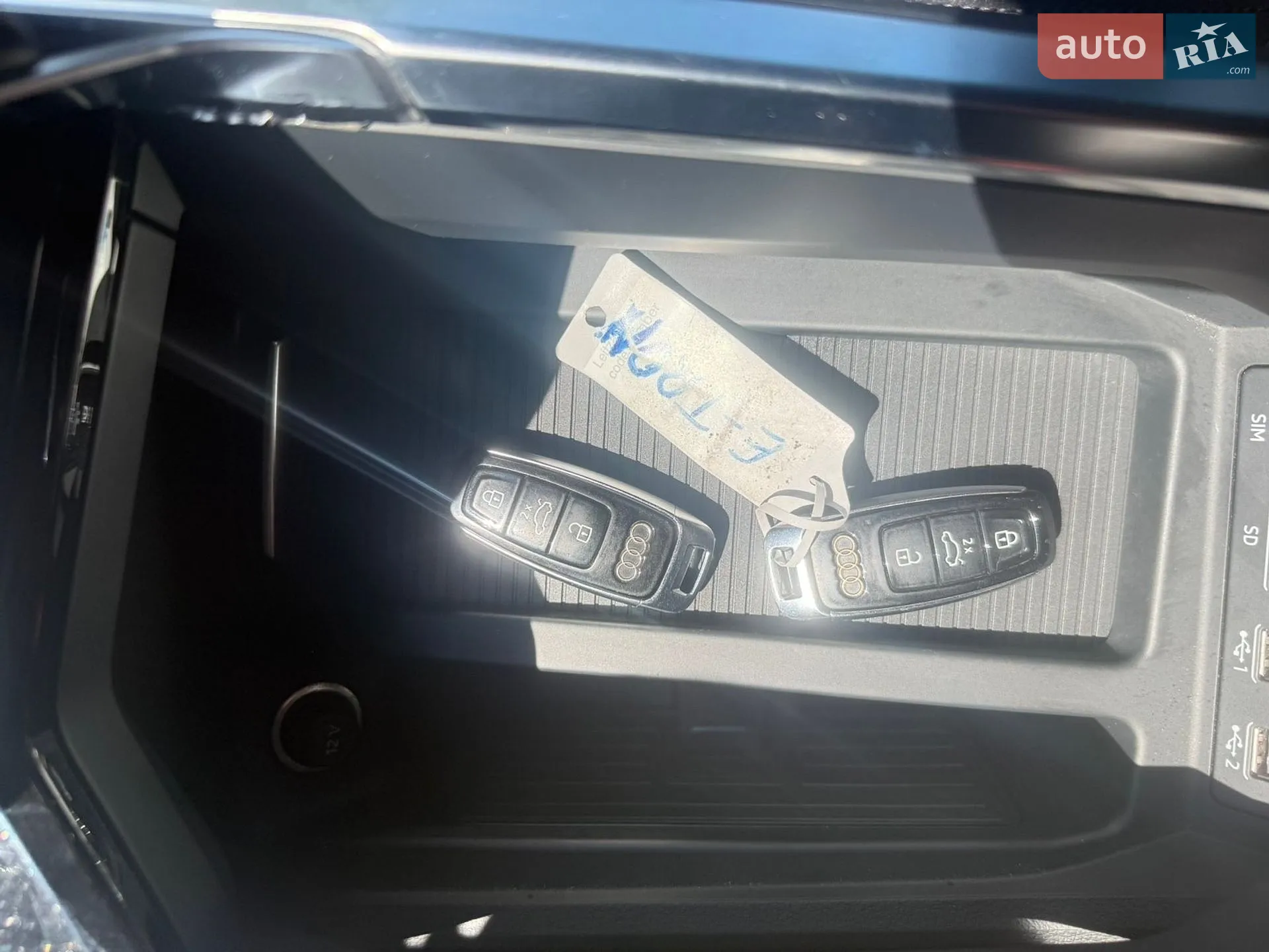 2020 Audi e-tron - мініатюра 40