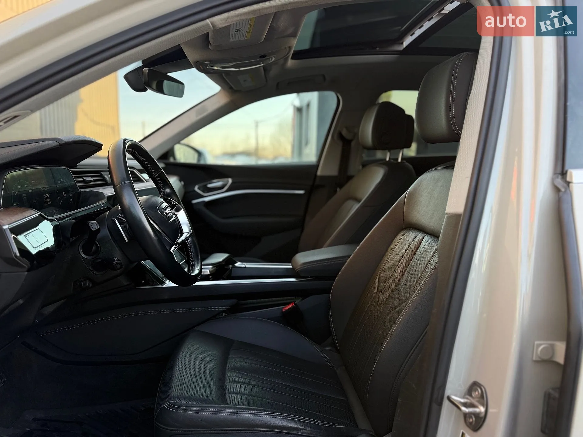 2019 Audi e-tron - мініатюра 33