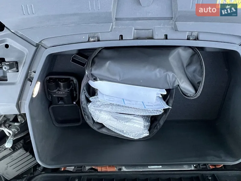 Audi e-tron 2020 VIN WA1AAAGE5MB003196 фото оголошення 22 з 72