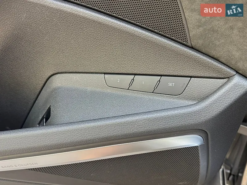 Audi e-tron 2020 VIN WAUZZZGE5LB037022 фото оголошення 21 з 67