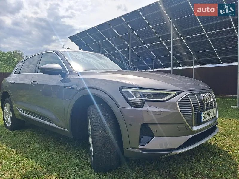 Audi e-tron 2019 VIN WAUZZZGE3LB017237 фото оголошення 4 з 41