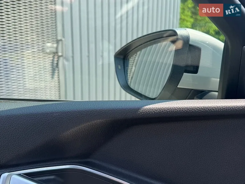 Audi e-tron 2022 VIN WAUZZZGE7NB031984 фото оголошення 12 з 52