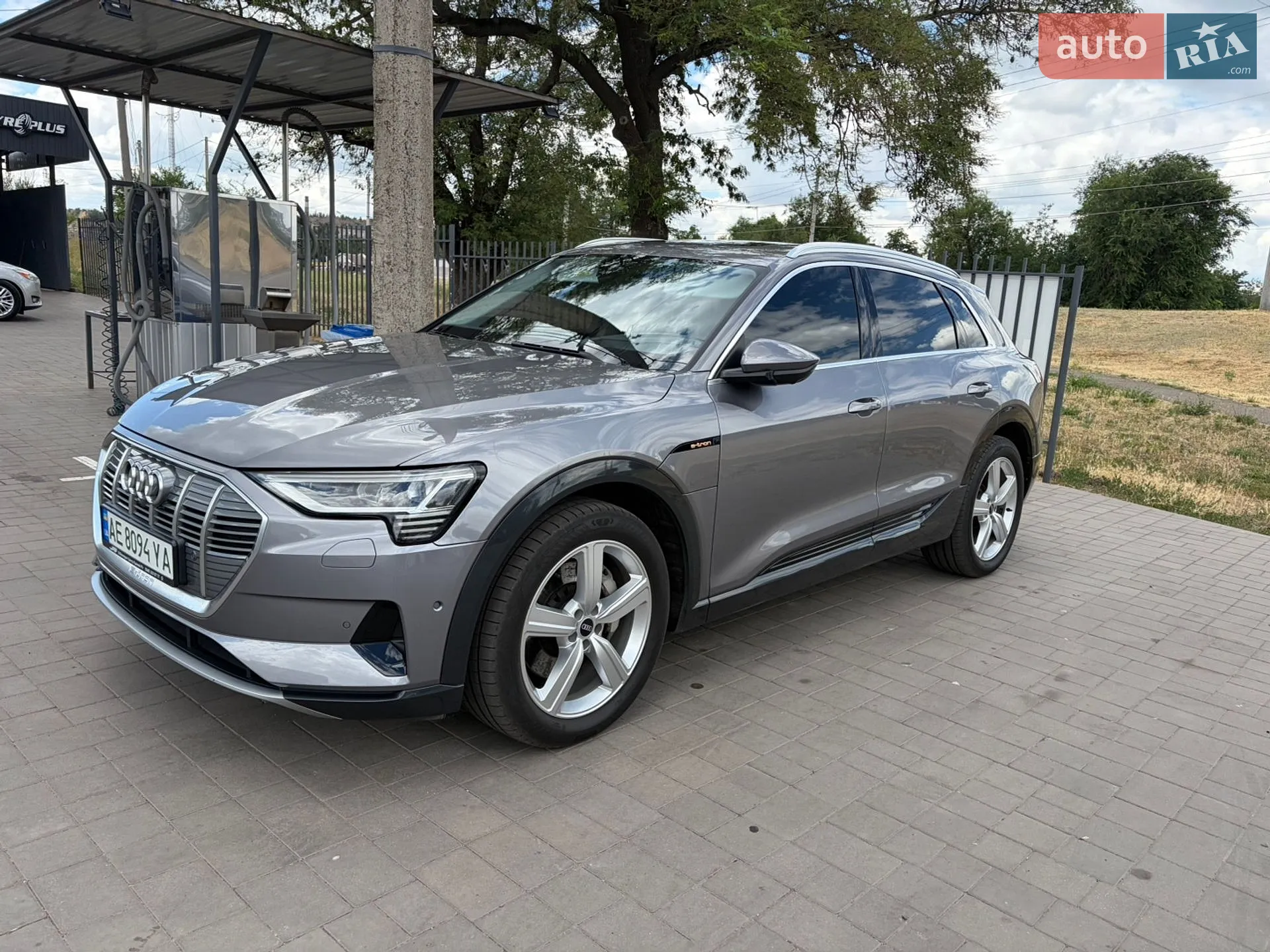 2021 Audi e-tron - мініатюра 3