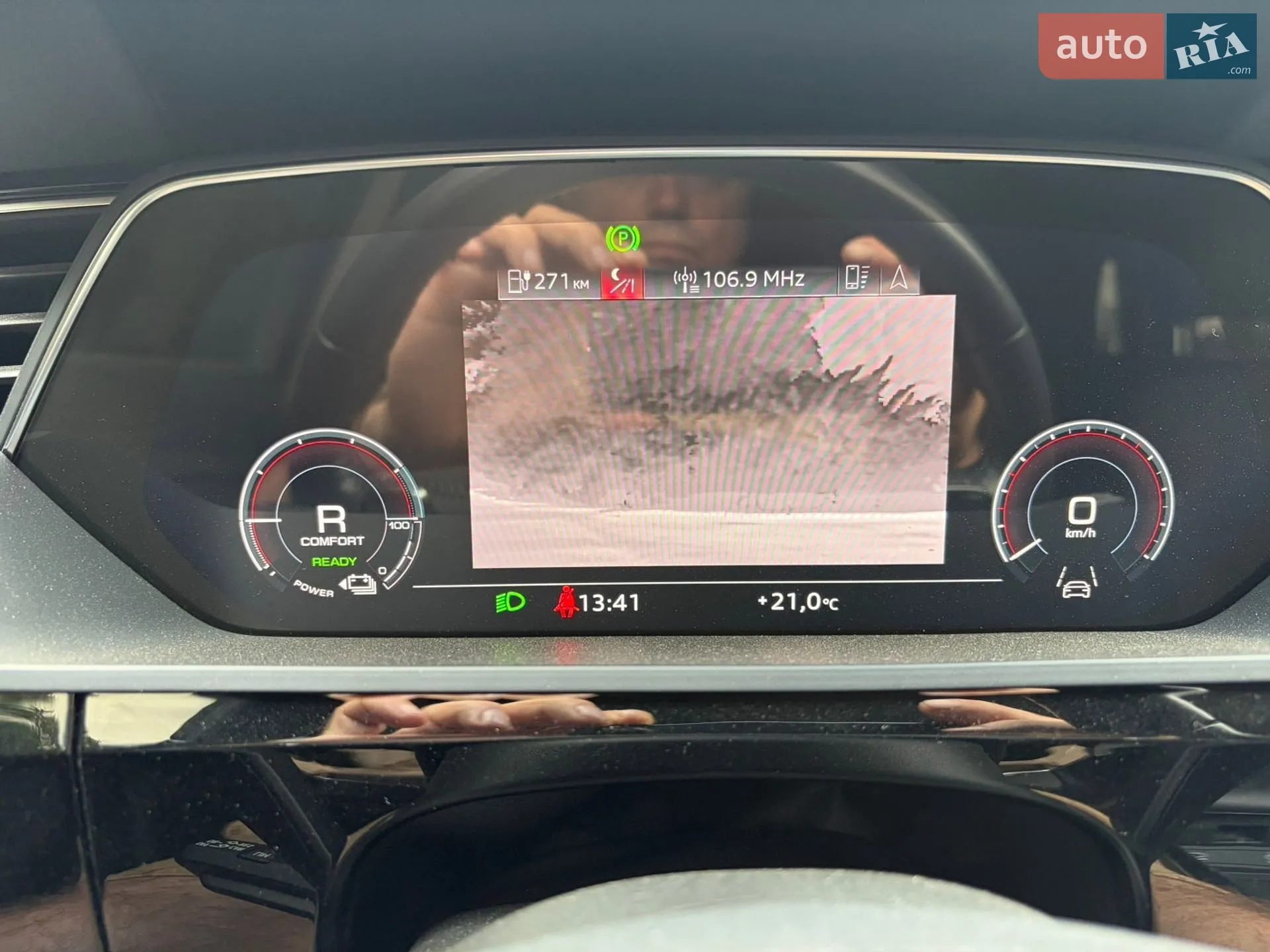 2021 Audi e-tron - мініатюра 18