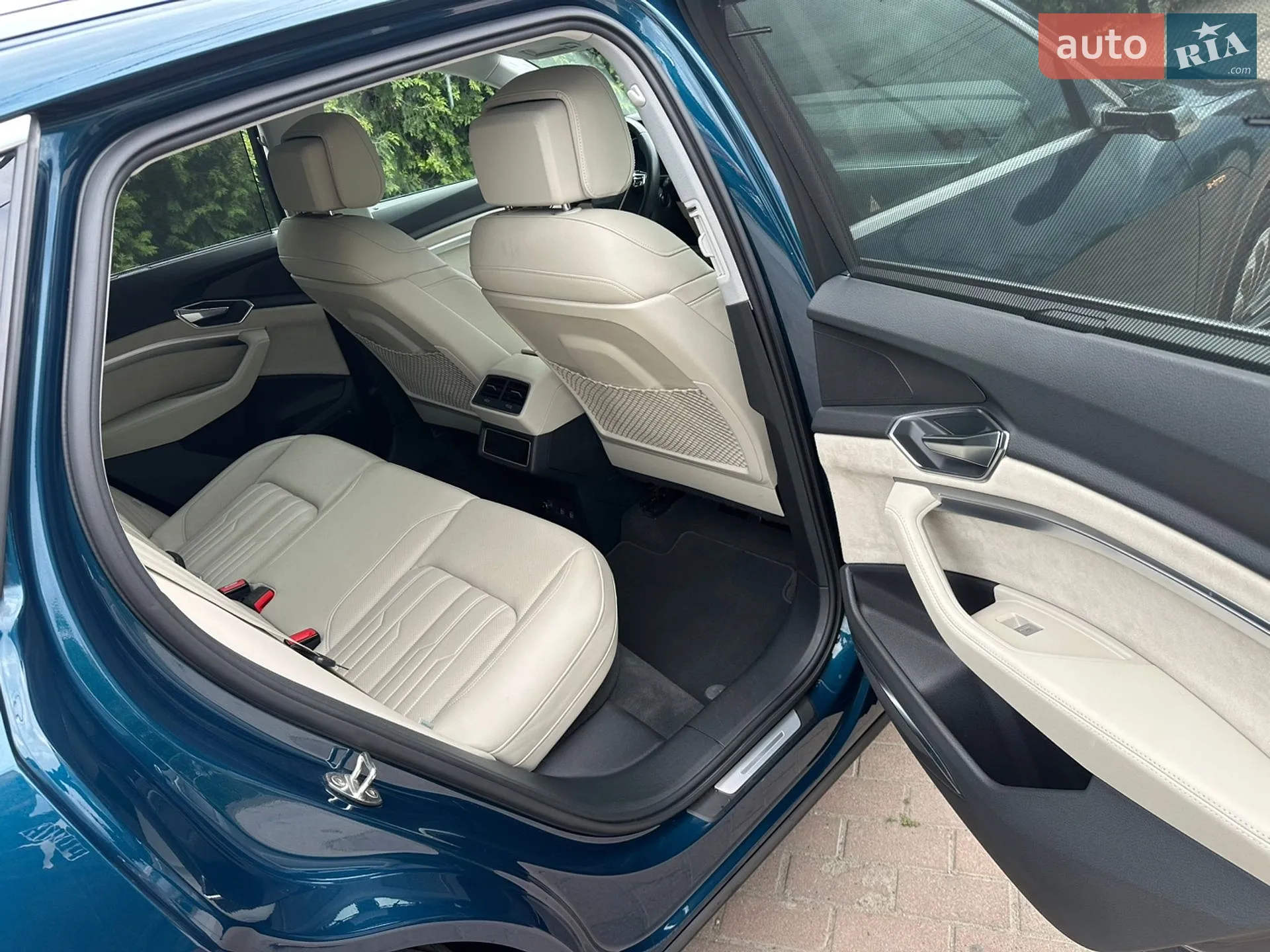 2019 Audi e-tron - мініатюра 20