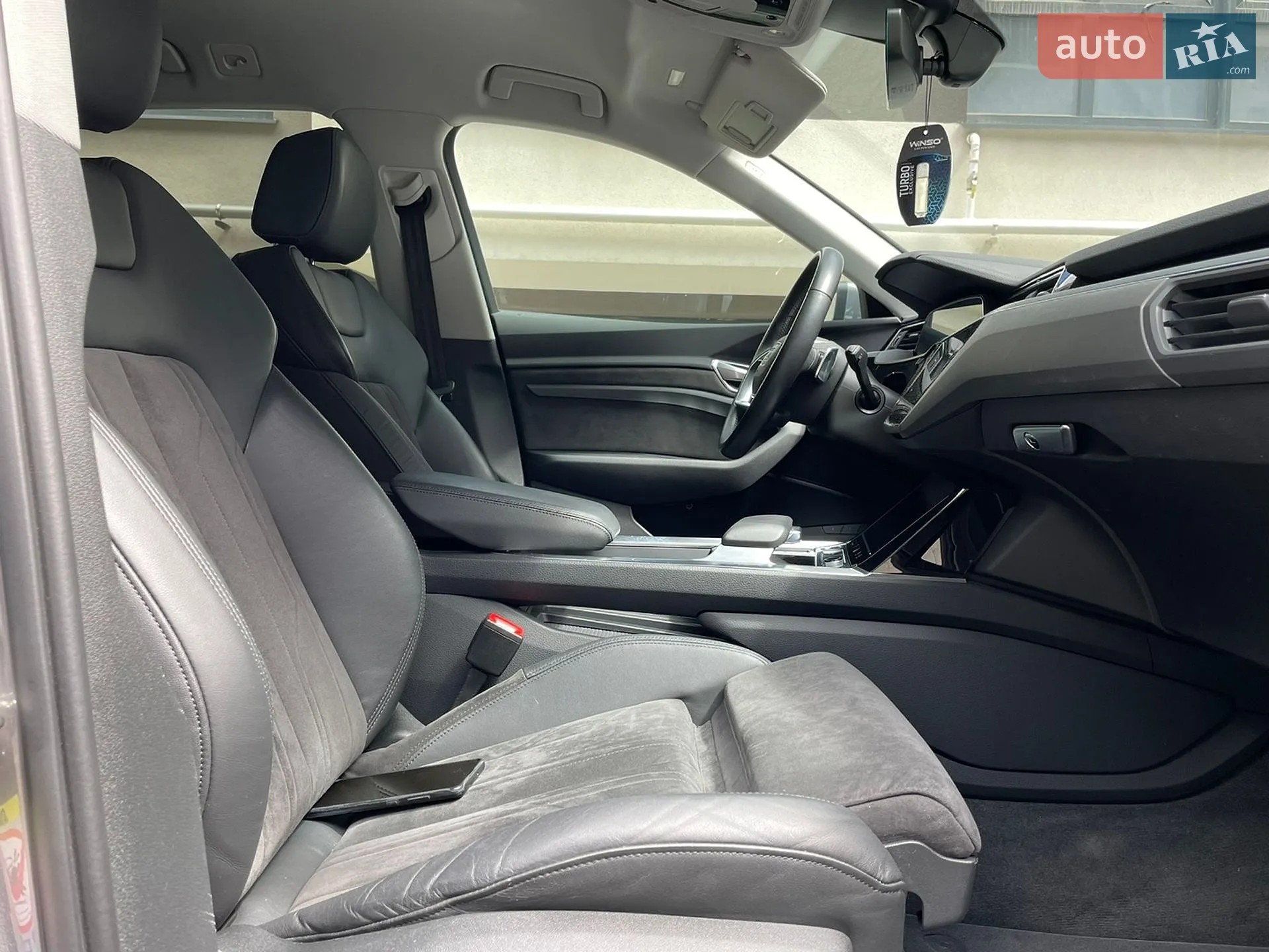 2021 Audi e-tron - мініатюра 75