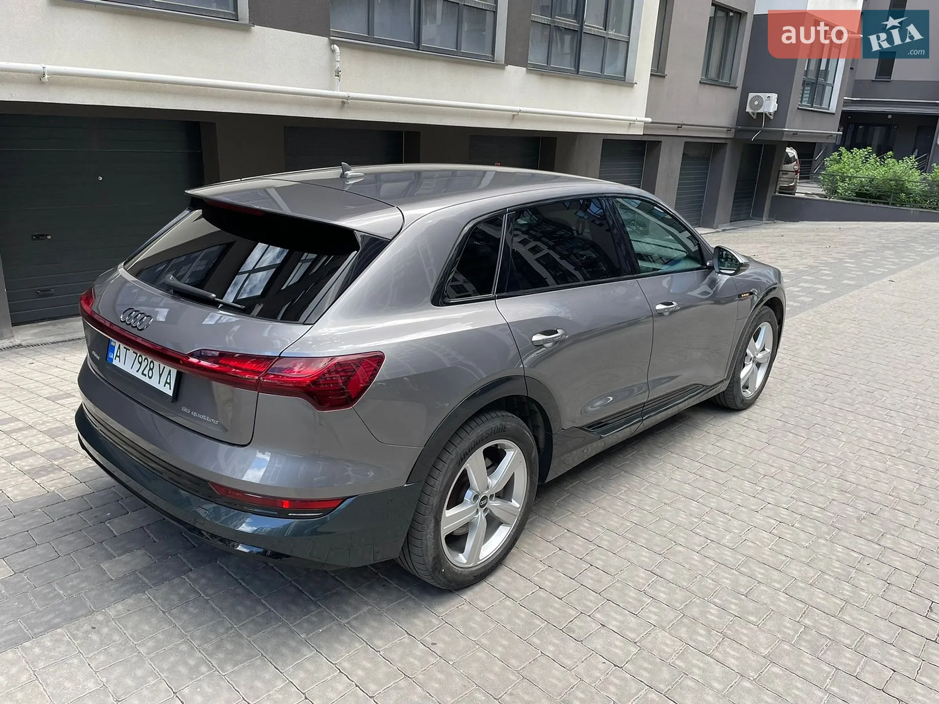 2021 Audi e-tron - мініатюра 22