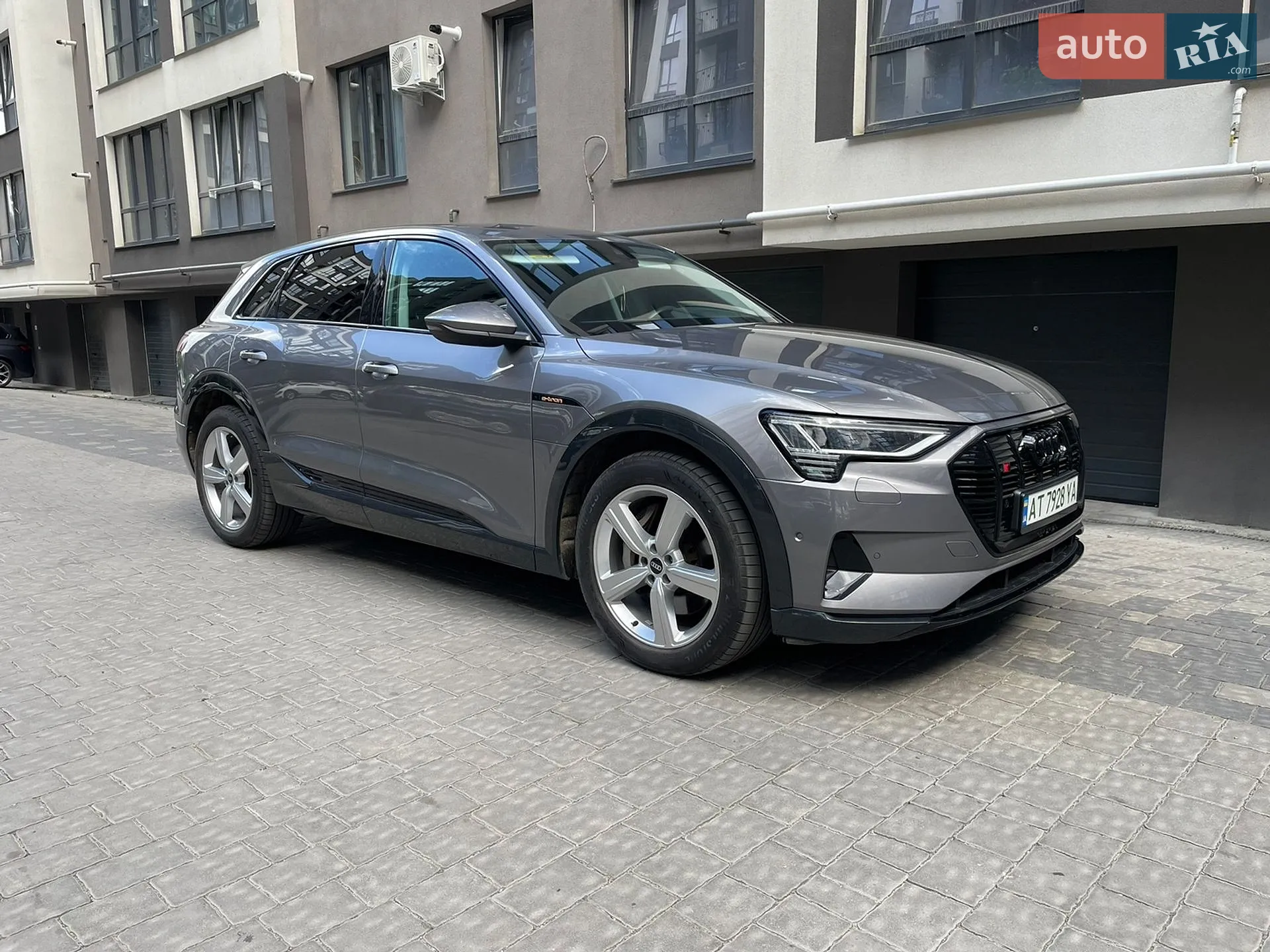 2021 Audi e-tron - мініатюра 27