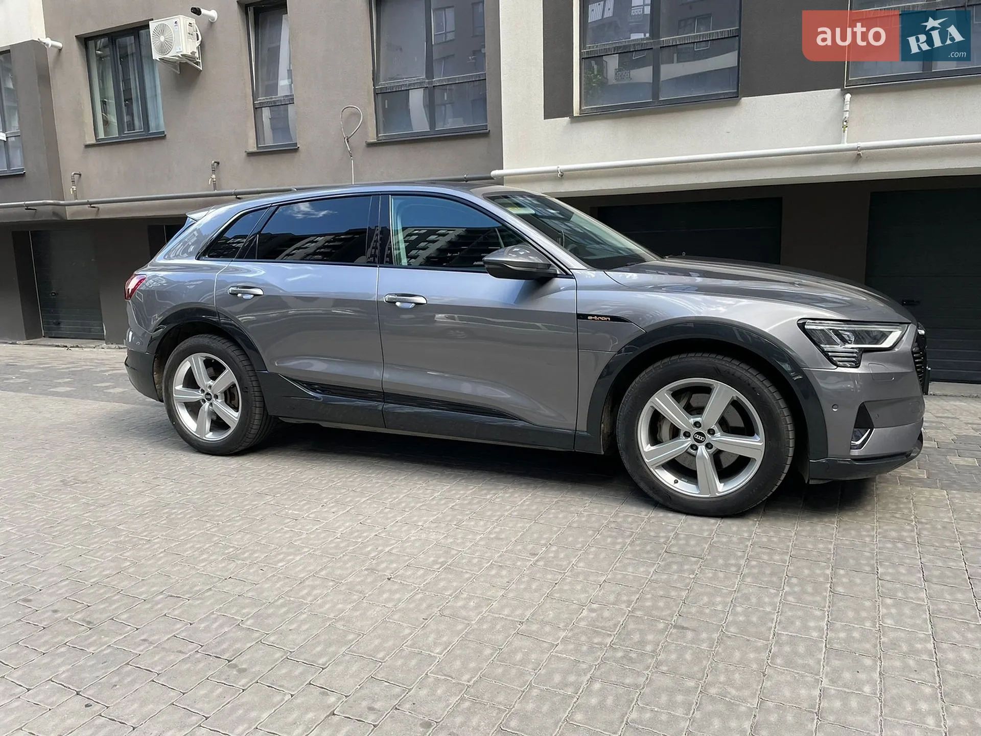 2021 Audi e-tron - мініатюра 28