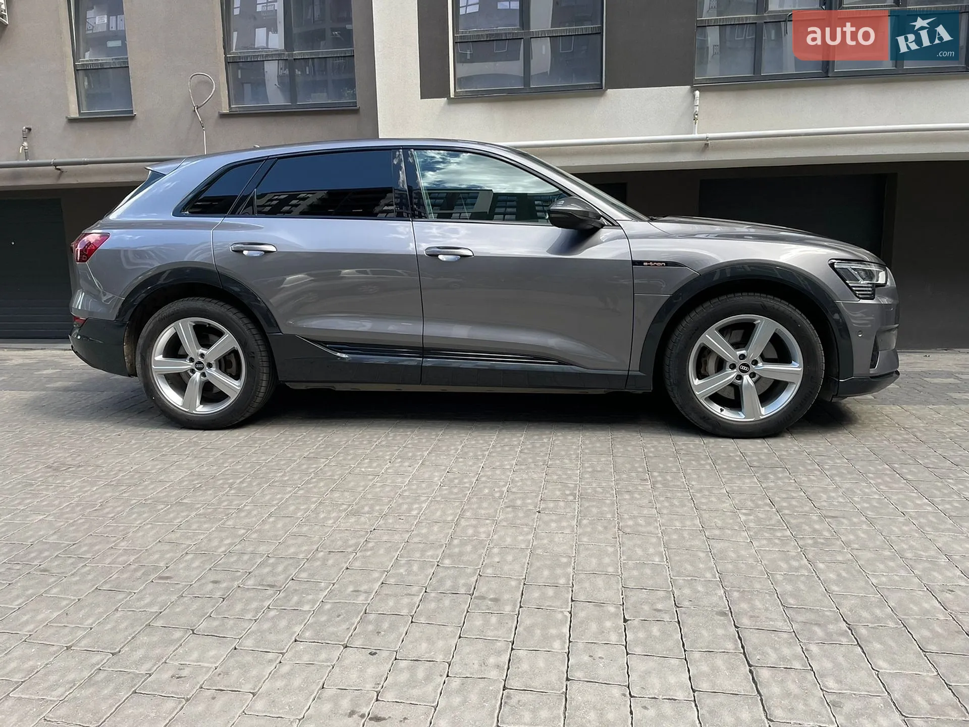 2021 Audi e-tron - мініатюра 30