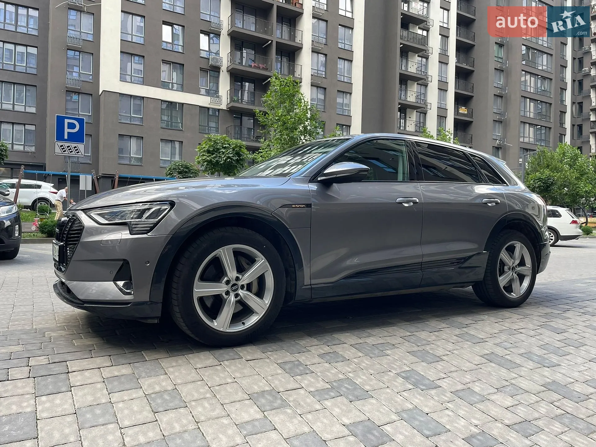 2021 Audi e-tron - мініатюра 48
