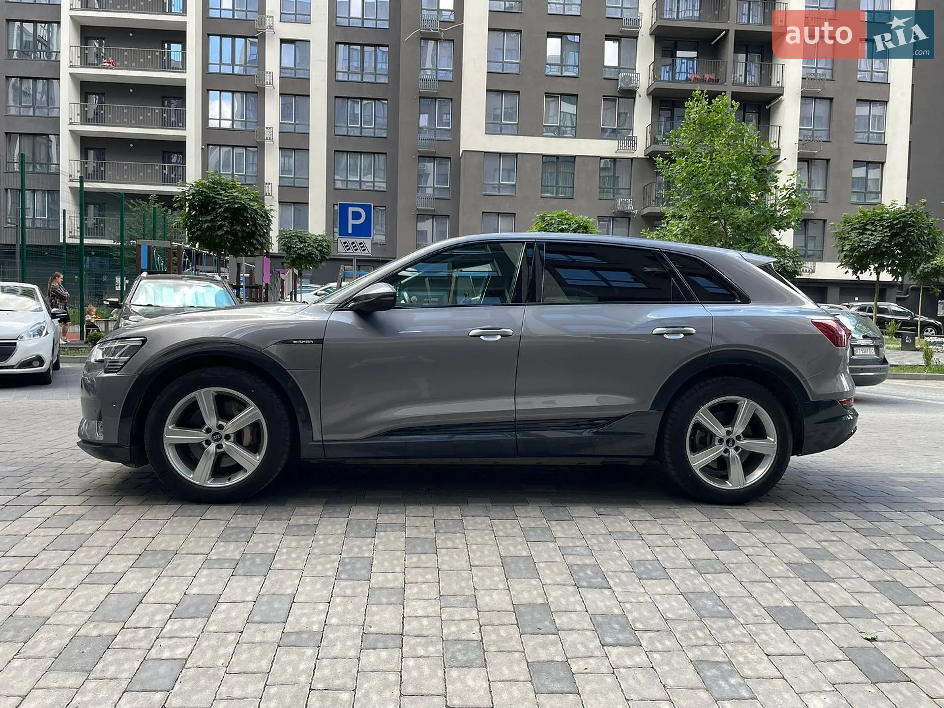 2021 Audi e-tron - мініатюра 51