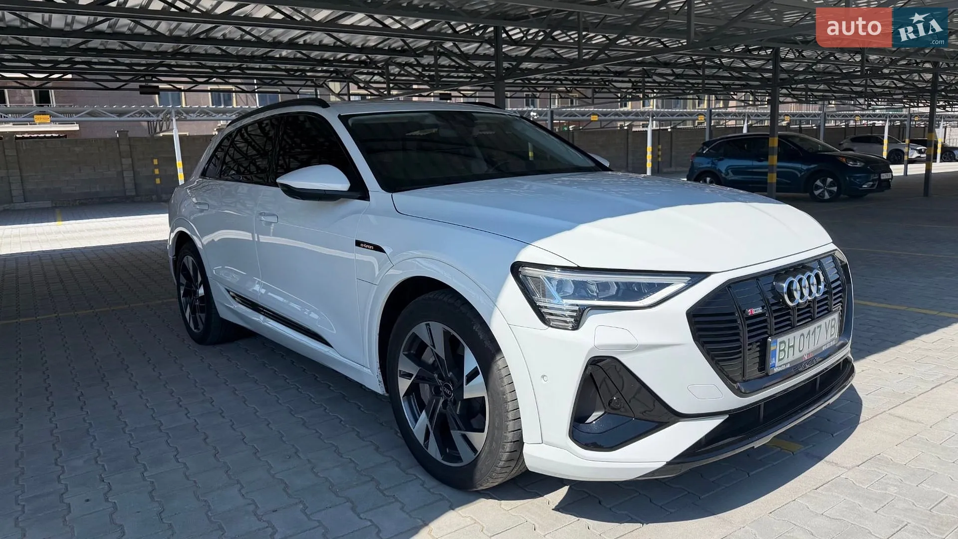 2021 Audi e-tron - мініатюра 2