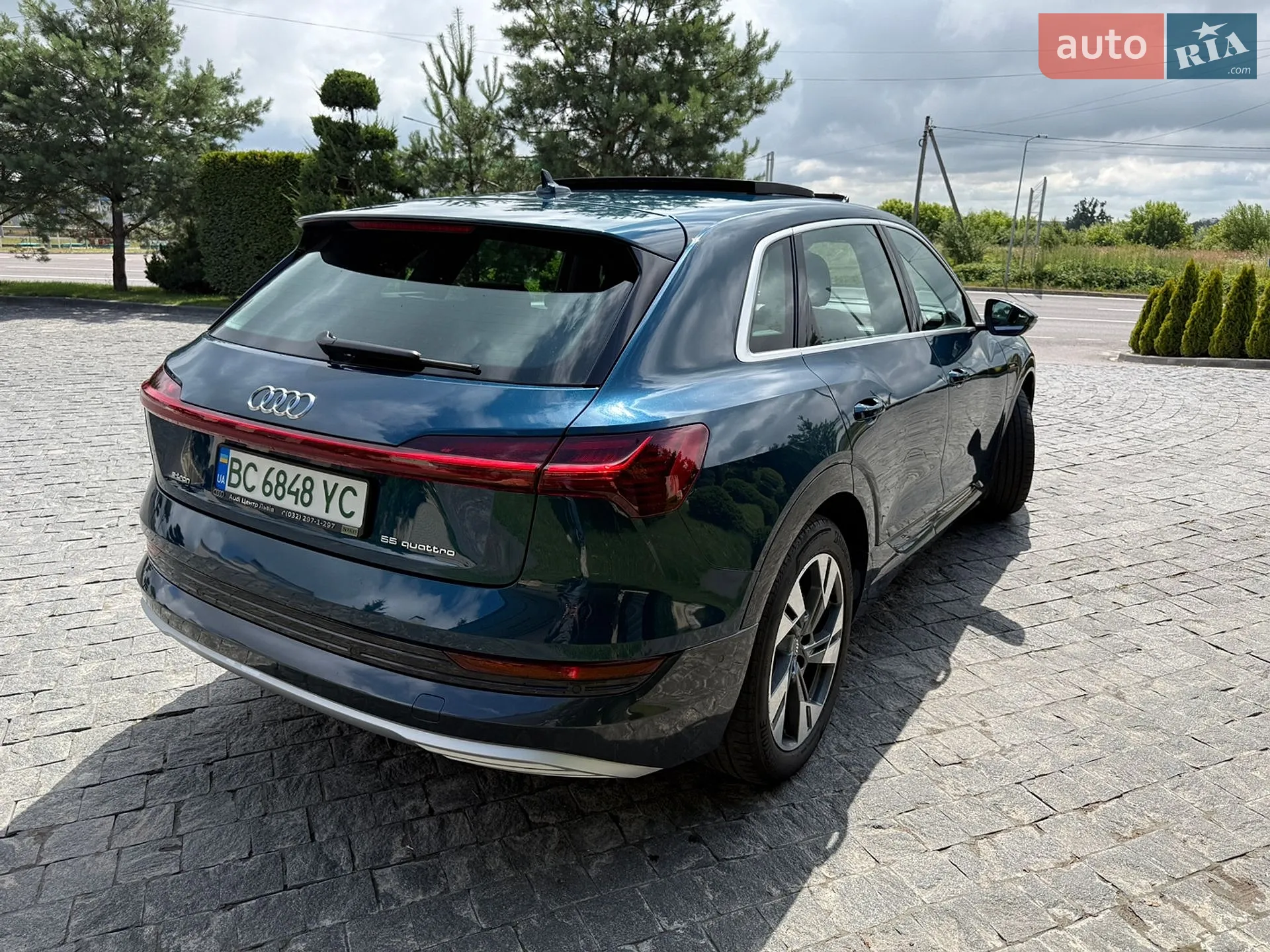 2019 Audi e-tron - мініатюра 3