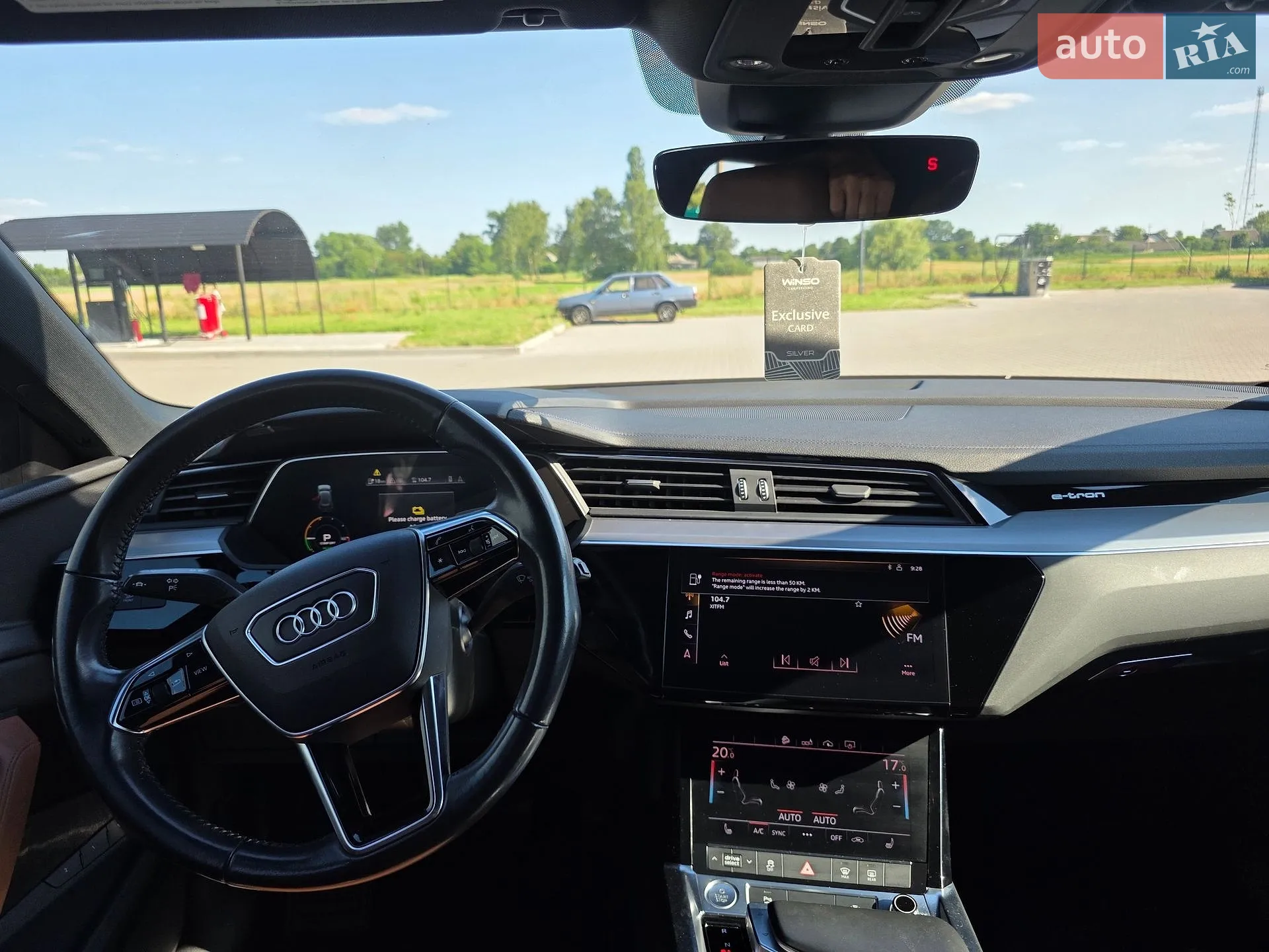 2019 Audi e-tron - мініатюра 10