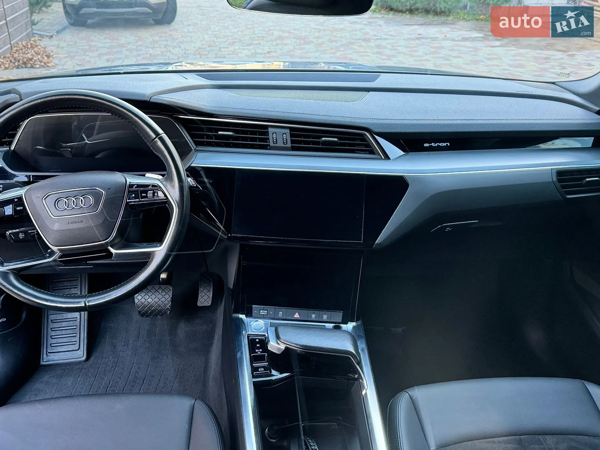 2019 Audi e-tron - мініатюра 5