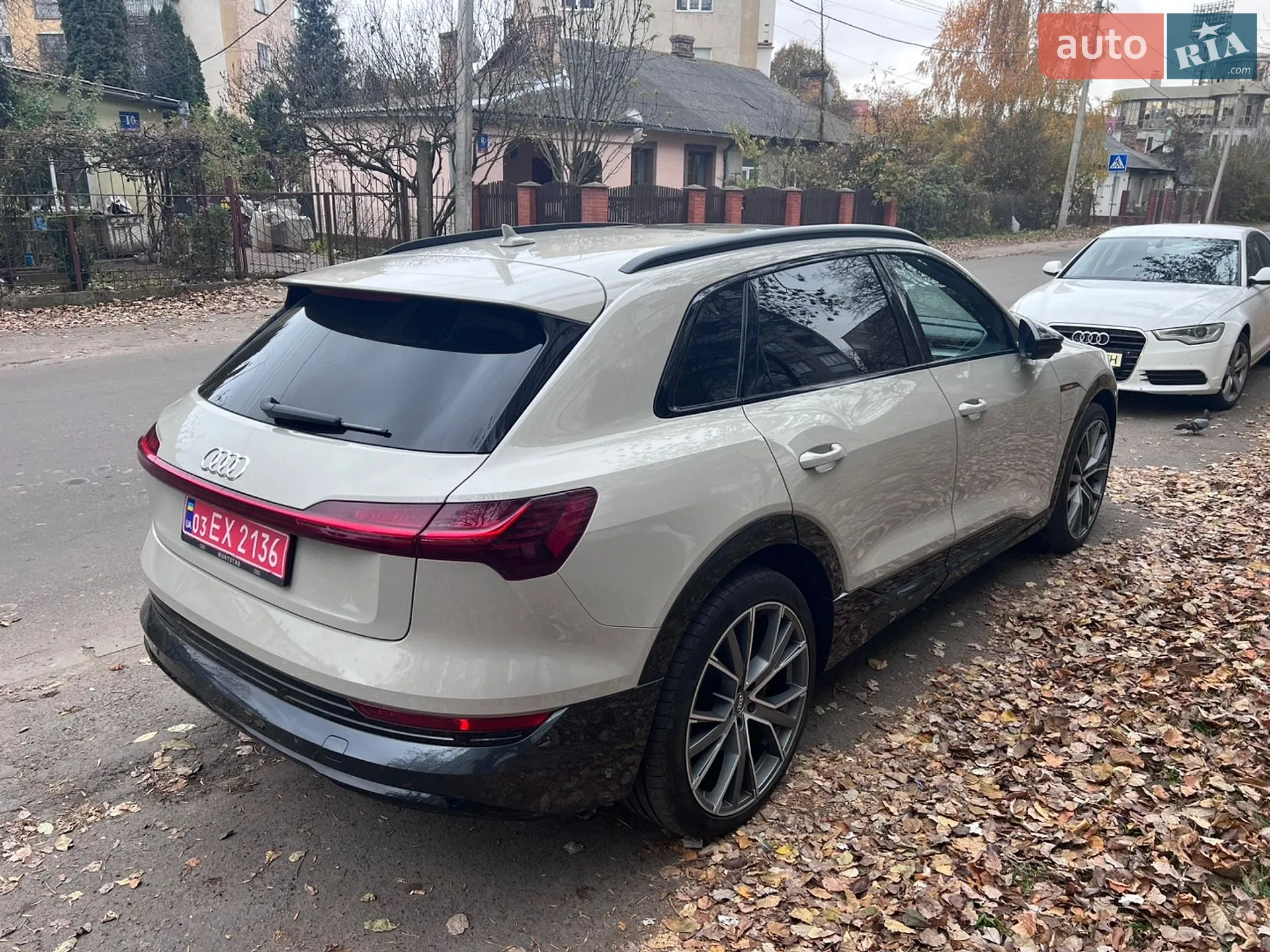 2019 Audi e-tron - мініатюра 11