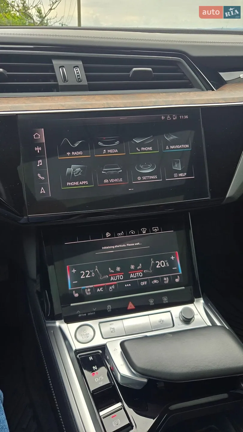 2019 Audi e-tron - мініатюра 14