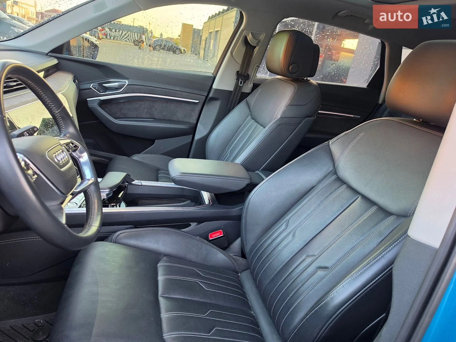 2019 Audi e-tron - мініатюра 8