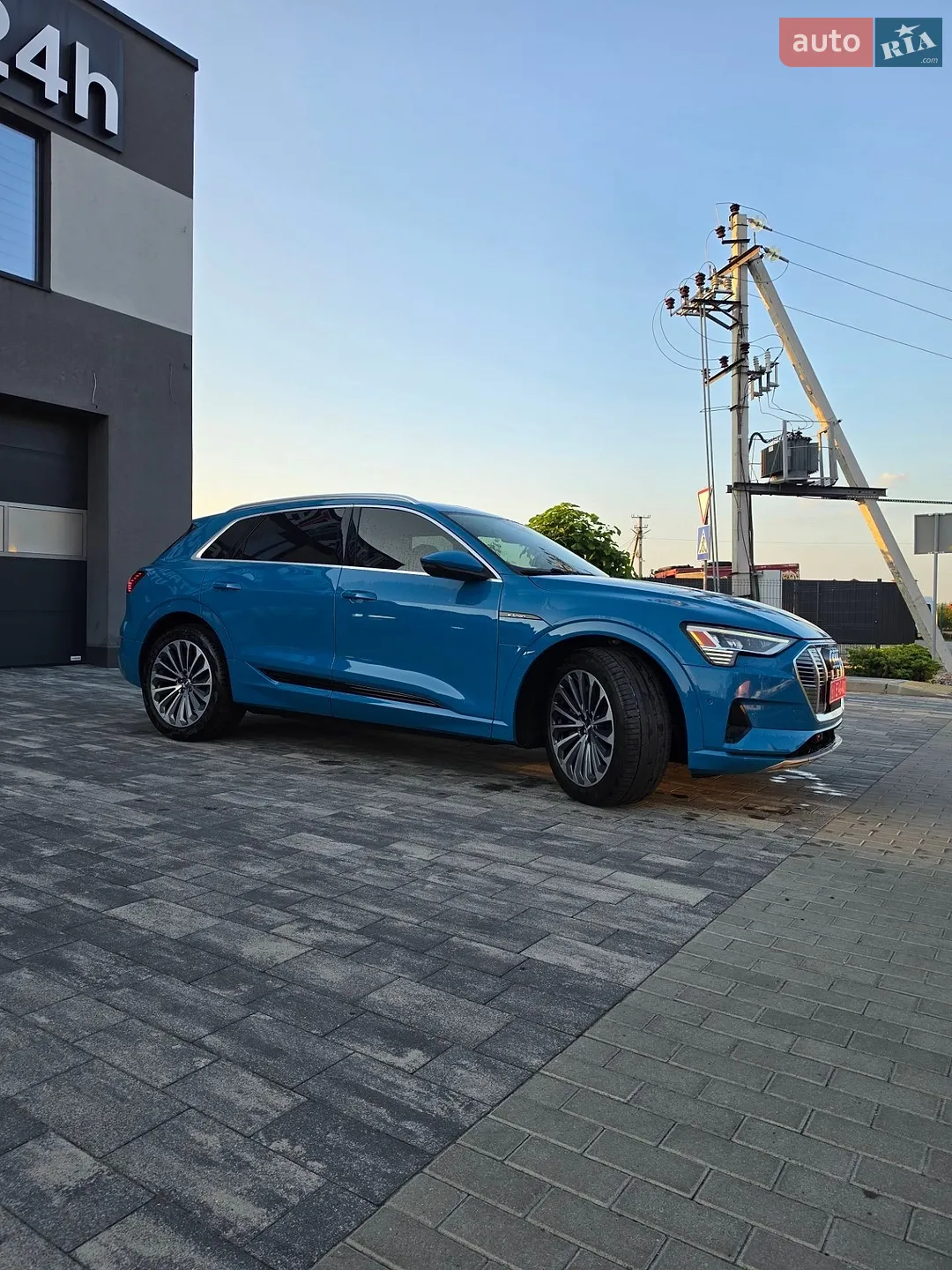2019 Audi e-tron - мініатюра 20