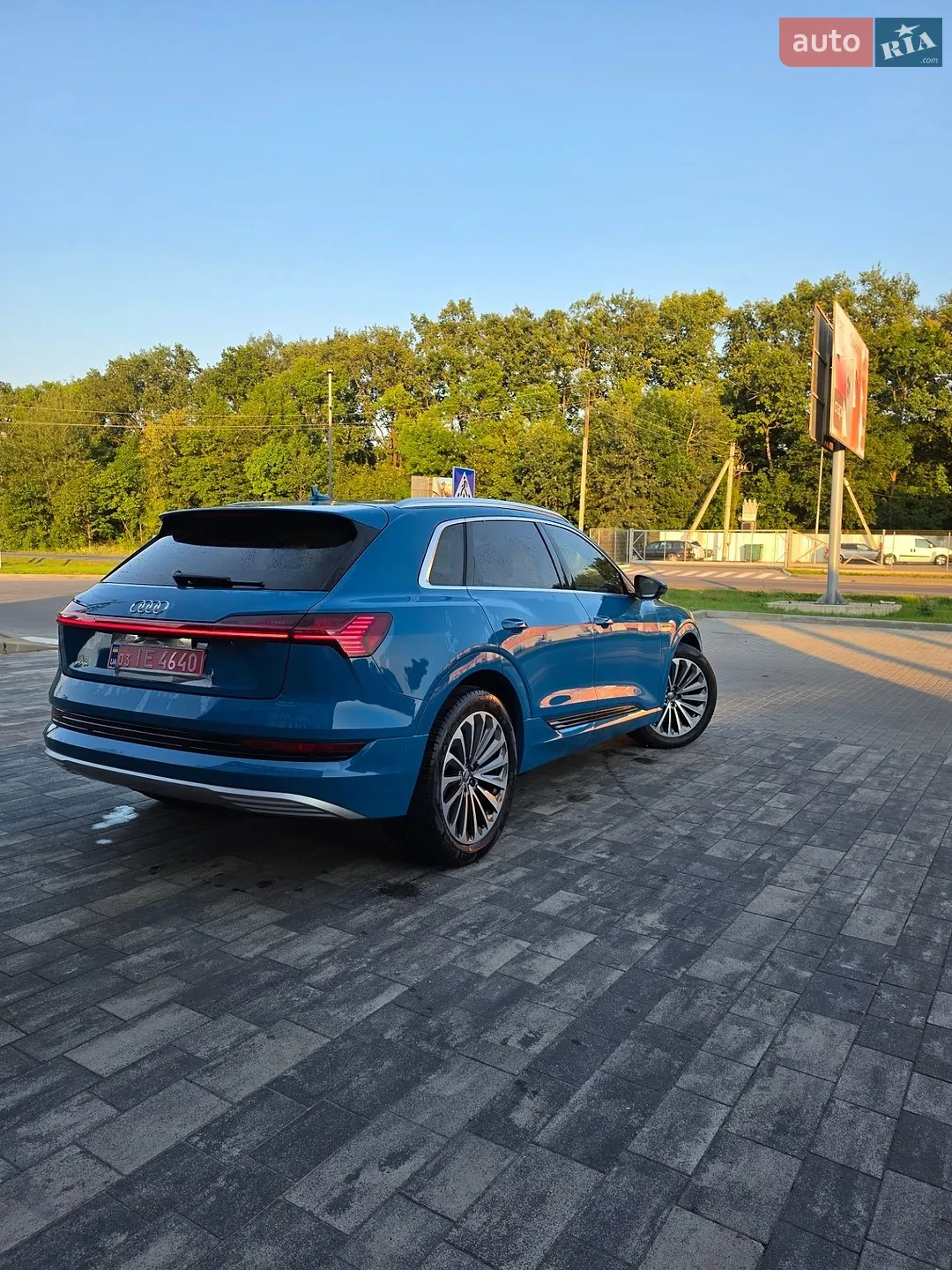 2019 Audi e-tron - мініатюра 25