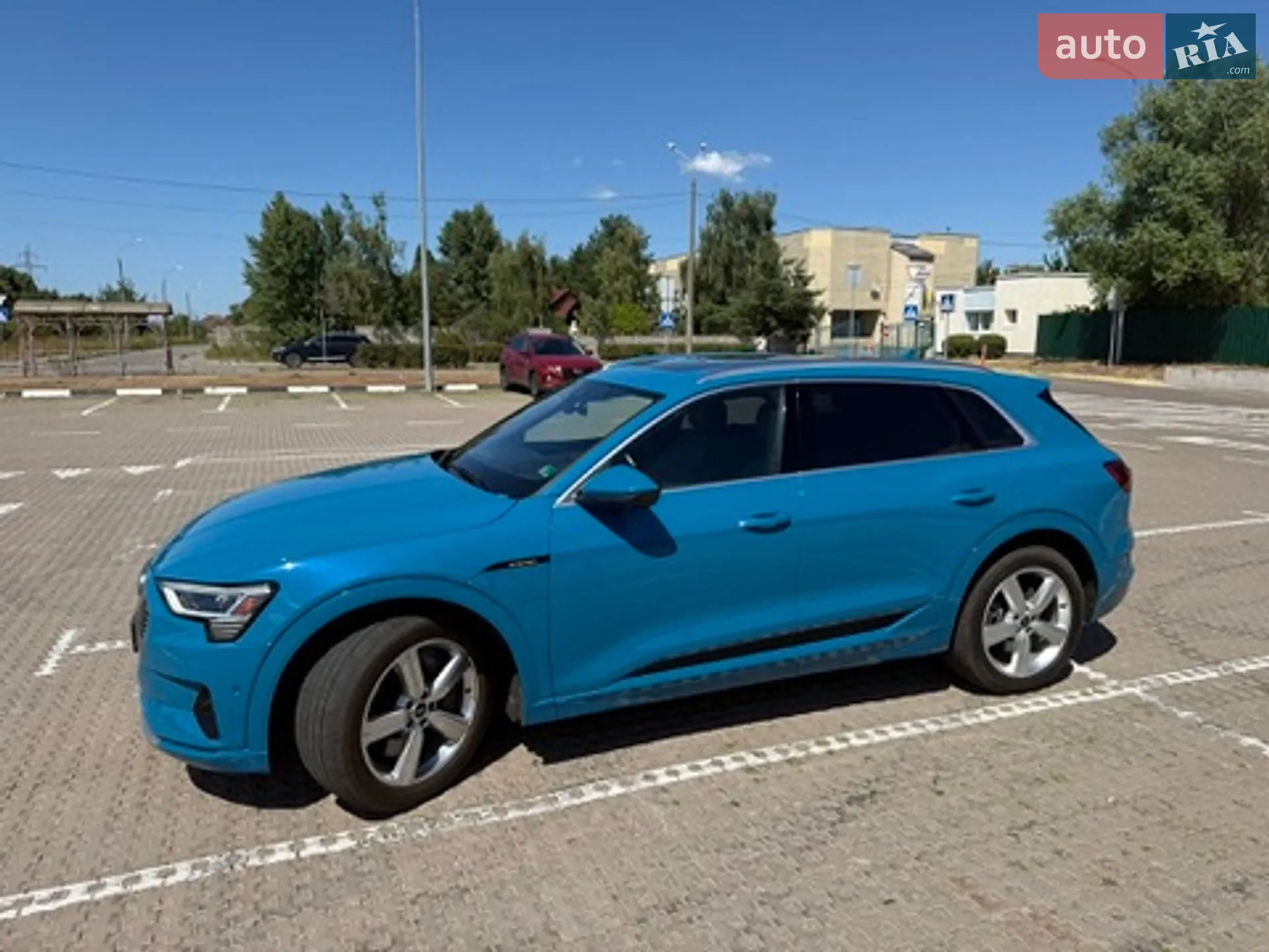 2019 Audi e-tron - мініатюра 6