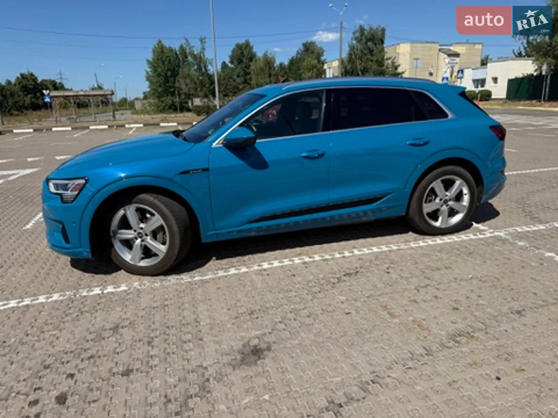 2019 Audi e-tron - мініатюра 16