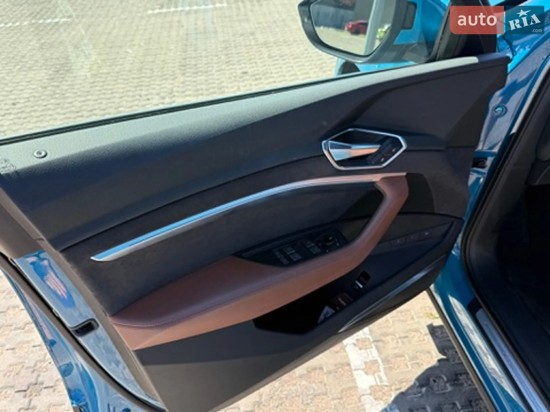 2019 Audi e-tron - мініатюра 28