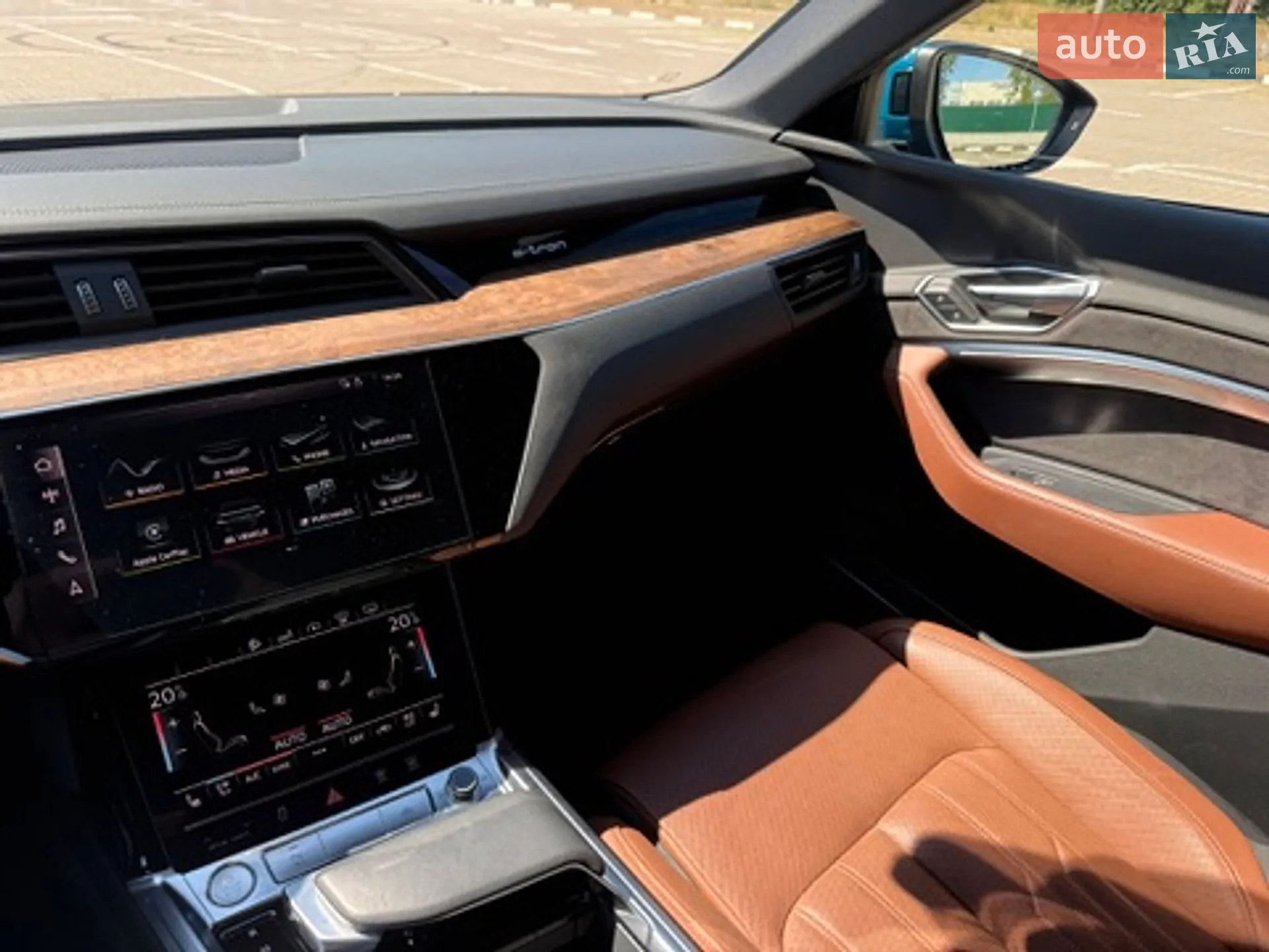 2019 Audi e-tron - мініатюра 35
