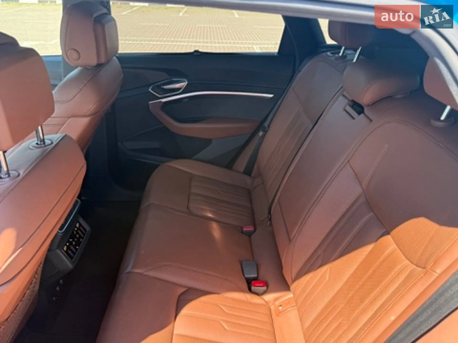 2019 Audi e-tron - мініатюра 47